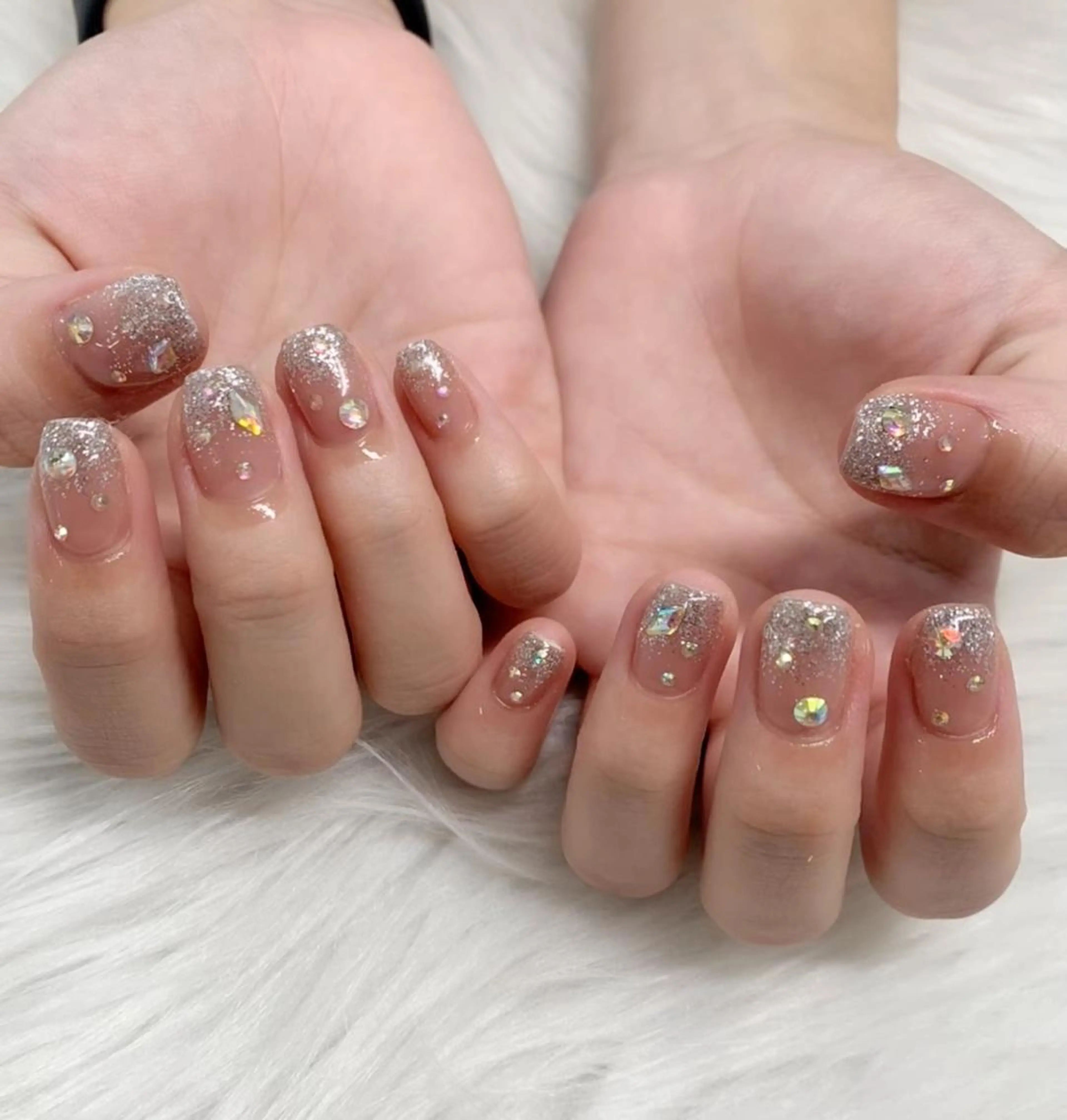 ネイル ハンドネイル Bitty NENEのネイルデザイン