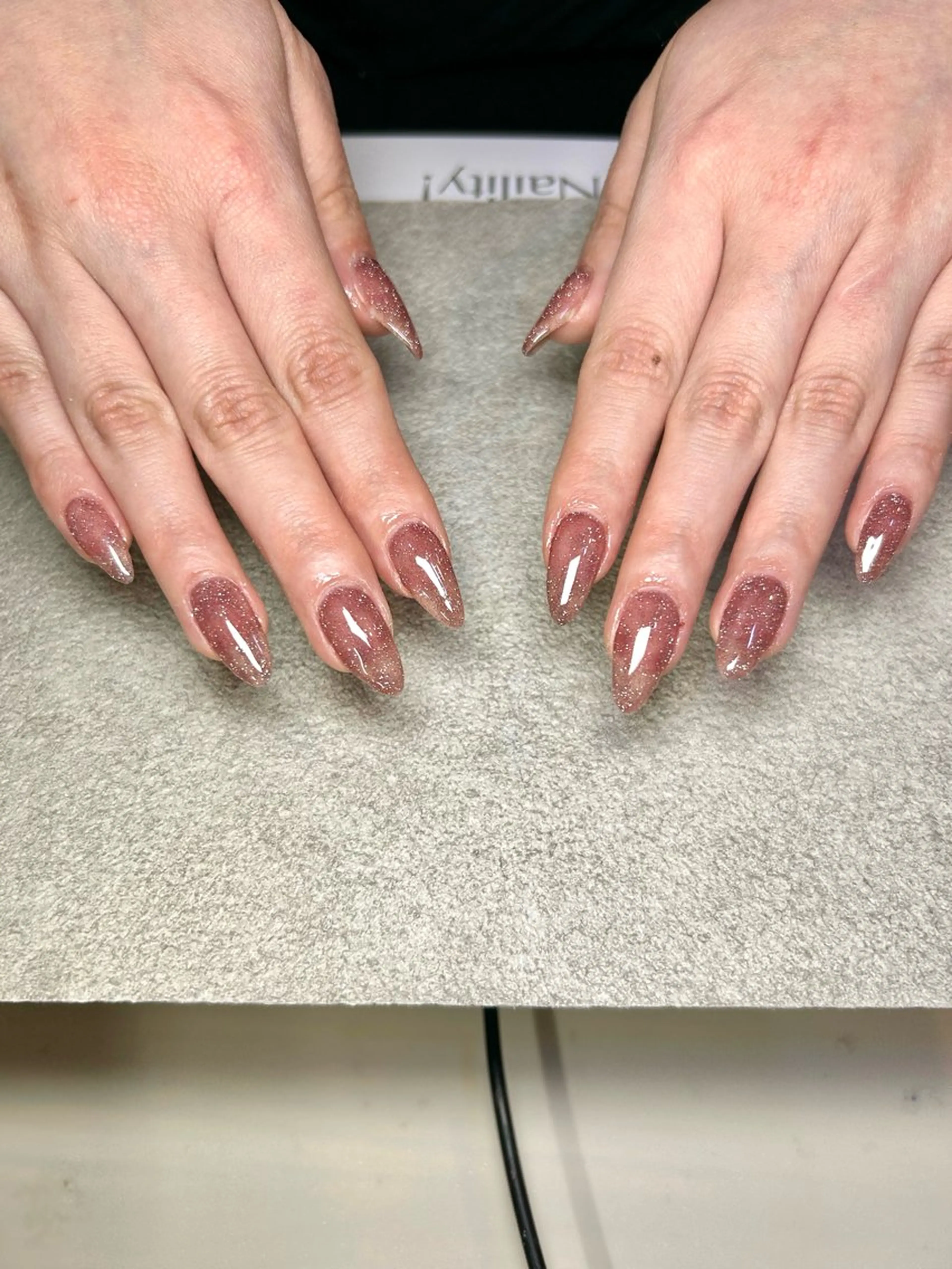 ネイル 三輪 彩美春のネイルデザイン