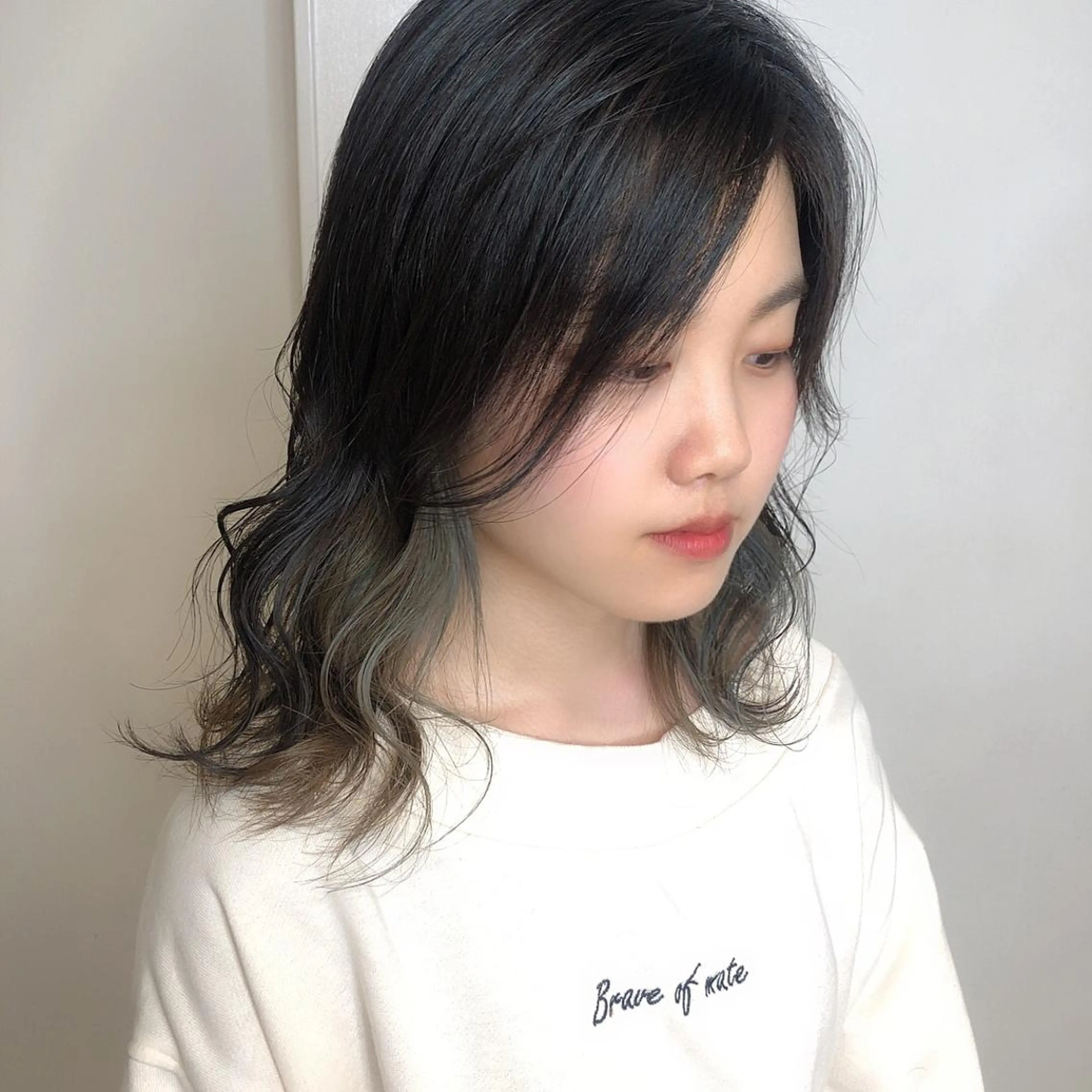 ミディアム カラー ヘアアレンジ マツエク・マツパ ベージュカラー カラーマツエク ヘアカラー トリートメント Noah's　Ark所属・透明感カラー🫧ヘア セット🫧松本菜月の眉毛・アイブロウイメージ