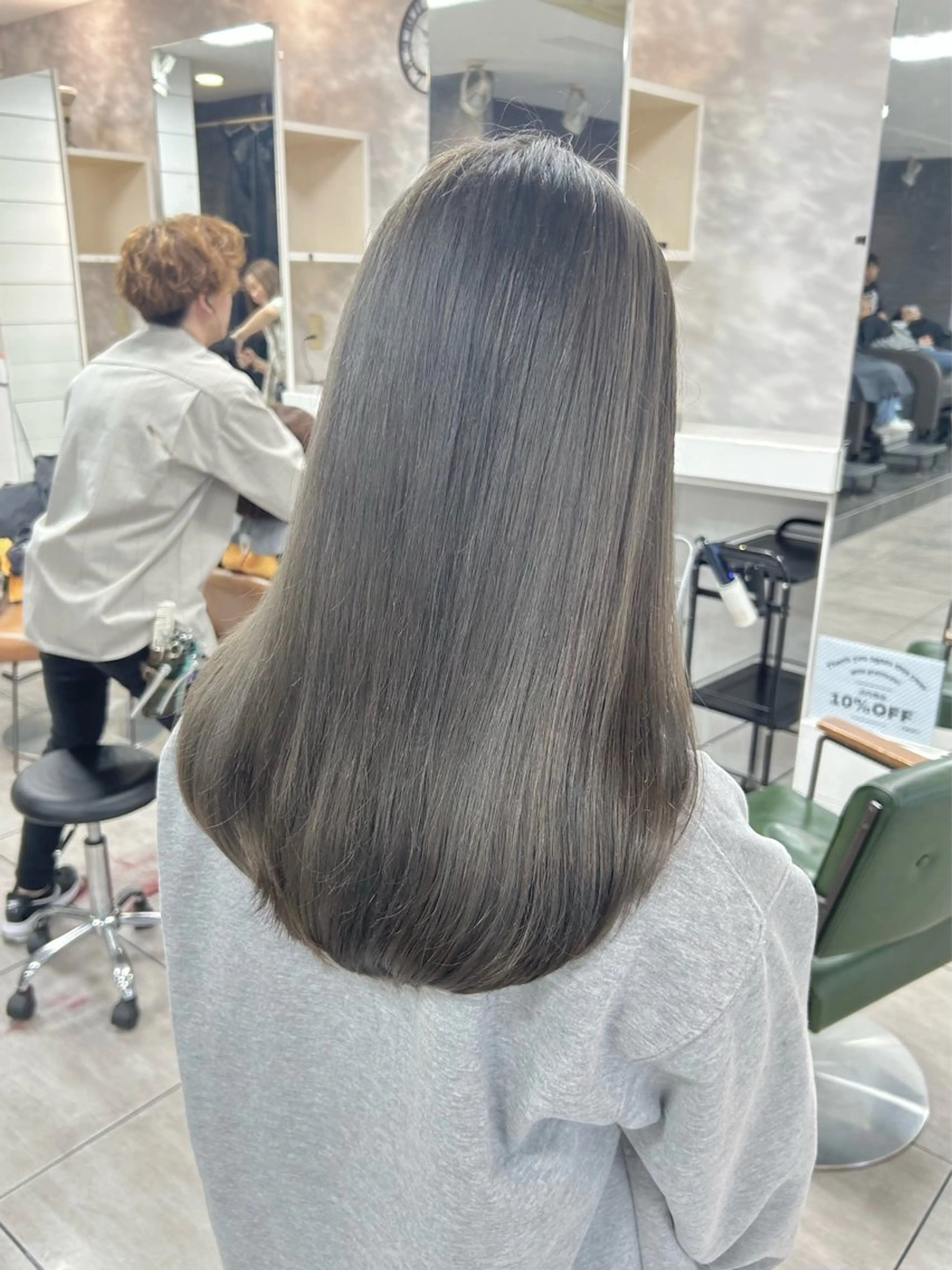 ロング ヘアカラー トリートメント 🫧艶髪カラー🫧 森本くるみのヘアスタイル