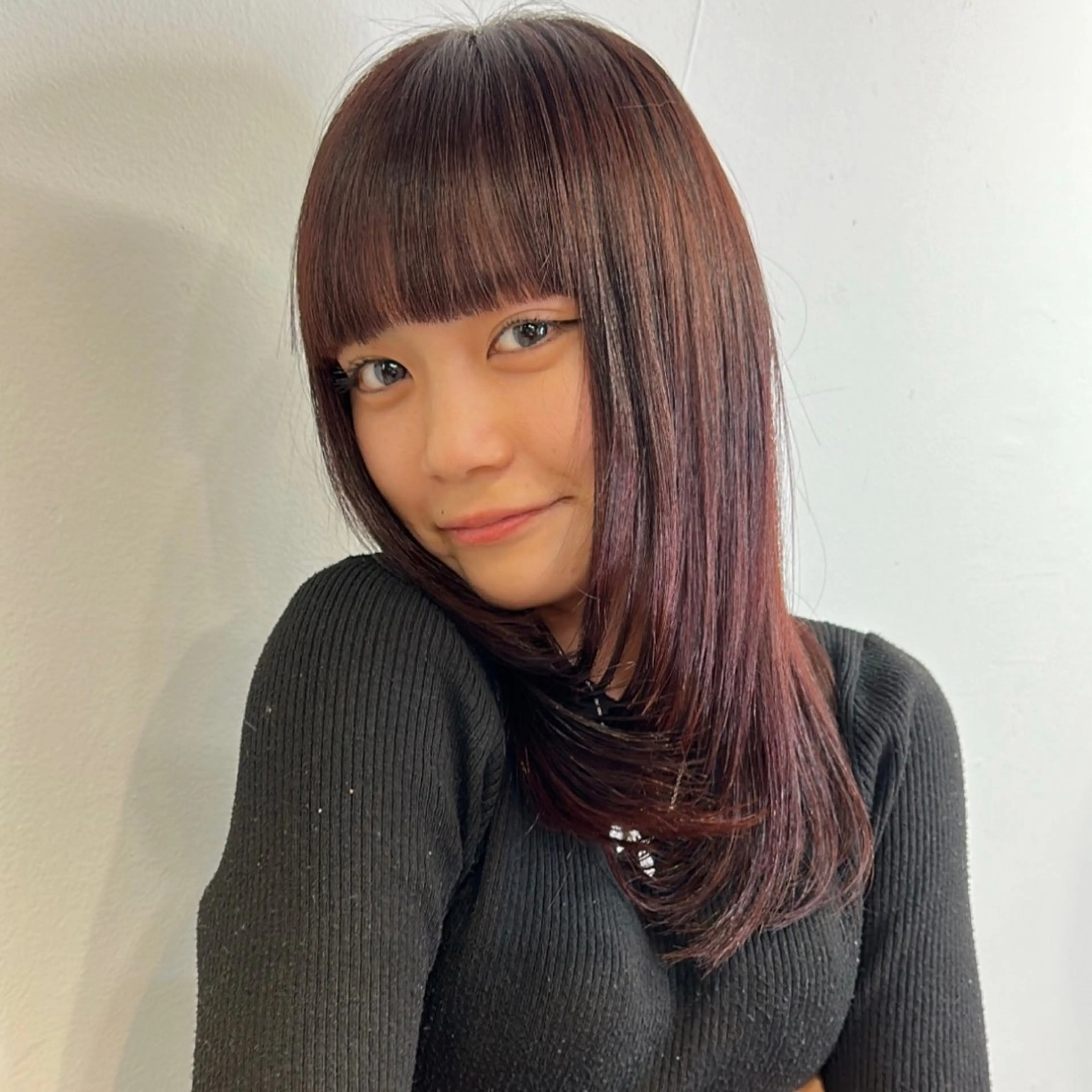 セミロング カラー ベージュカラー デザインカラー ダブルカラー ハイトーンカラー イルミナカラー カット ヘアカラー トリートメント 心斎橋ダブルカラー ボブ/レイヤーのヘアスタイル