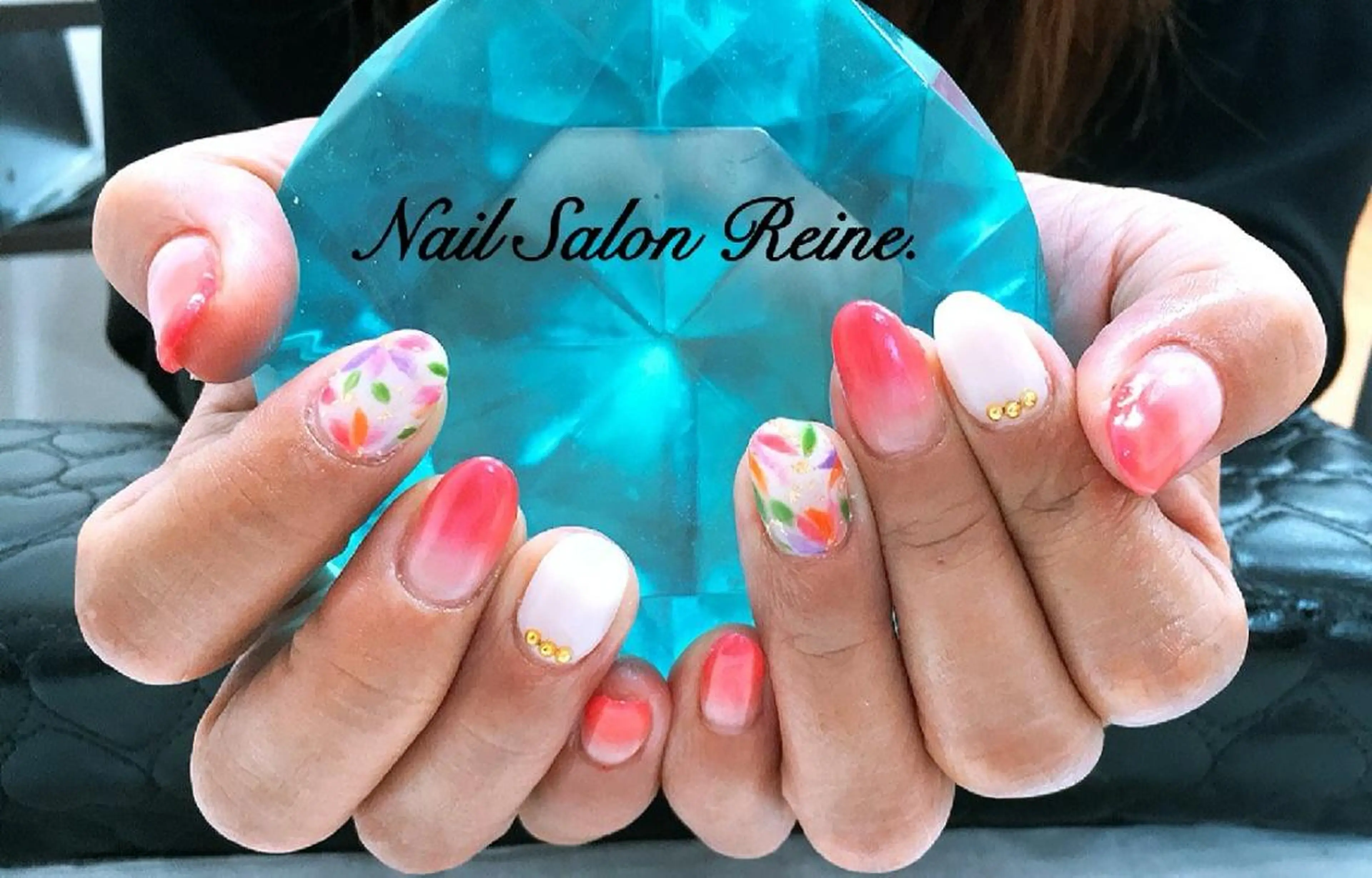 ネイル ピンク Nailsalon Reine所属・玉栄 伶奈のネイルデザイン