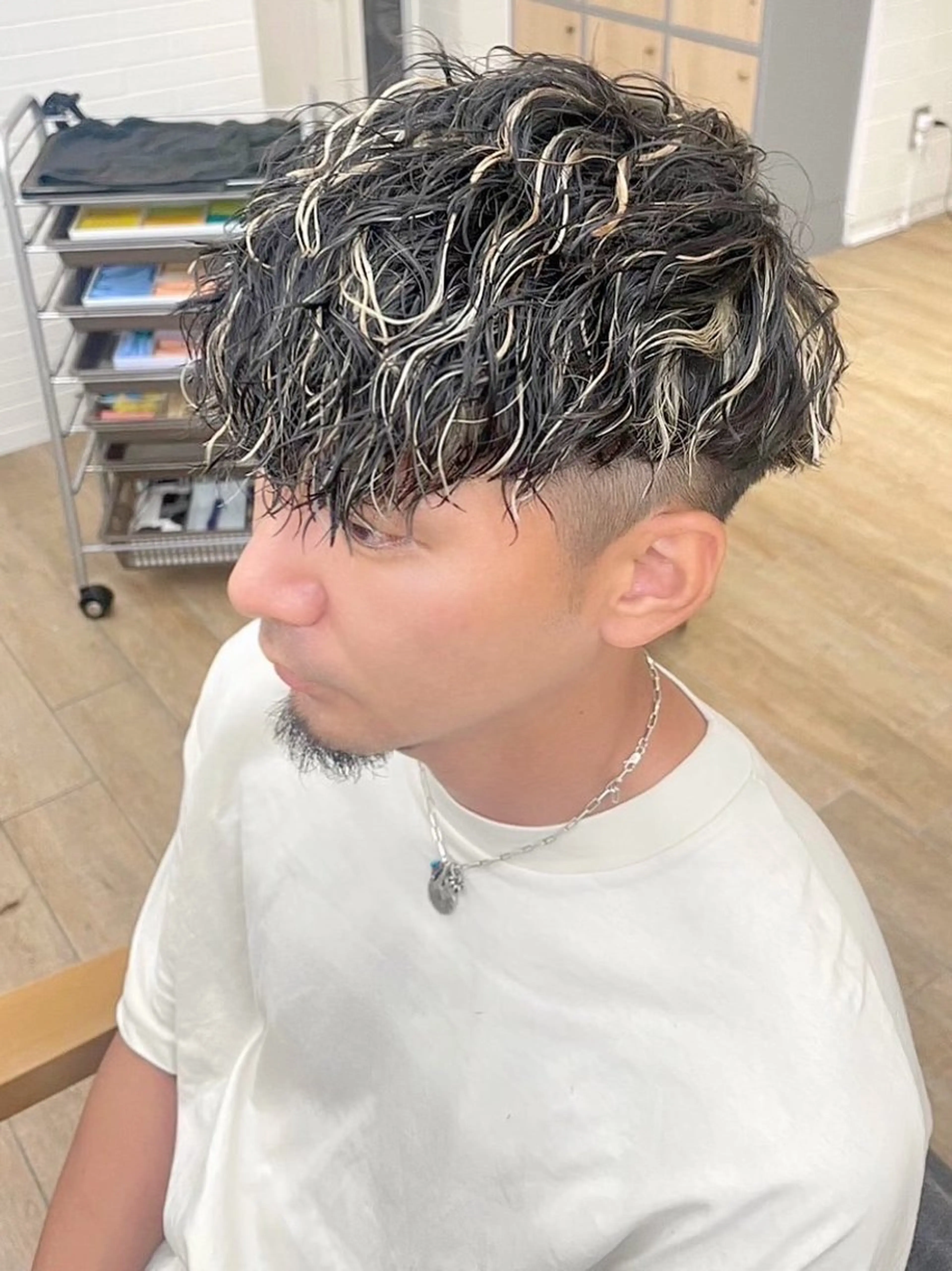 カラー パーマ メンズ ✨ご新規様予約限定 メンズ特化アリサ✨のヘアスタイル