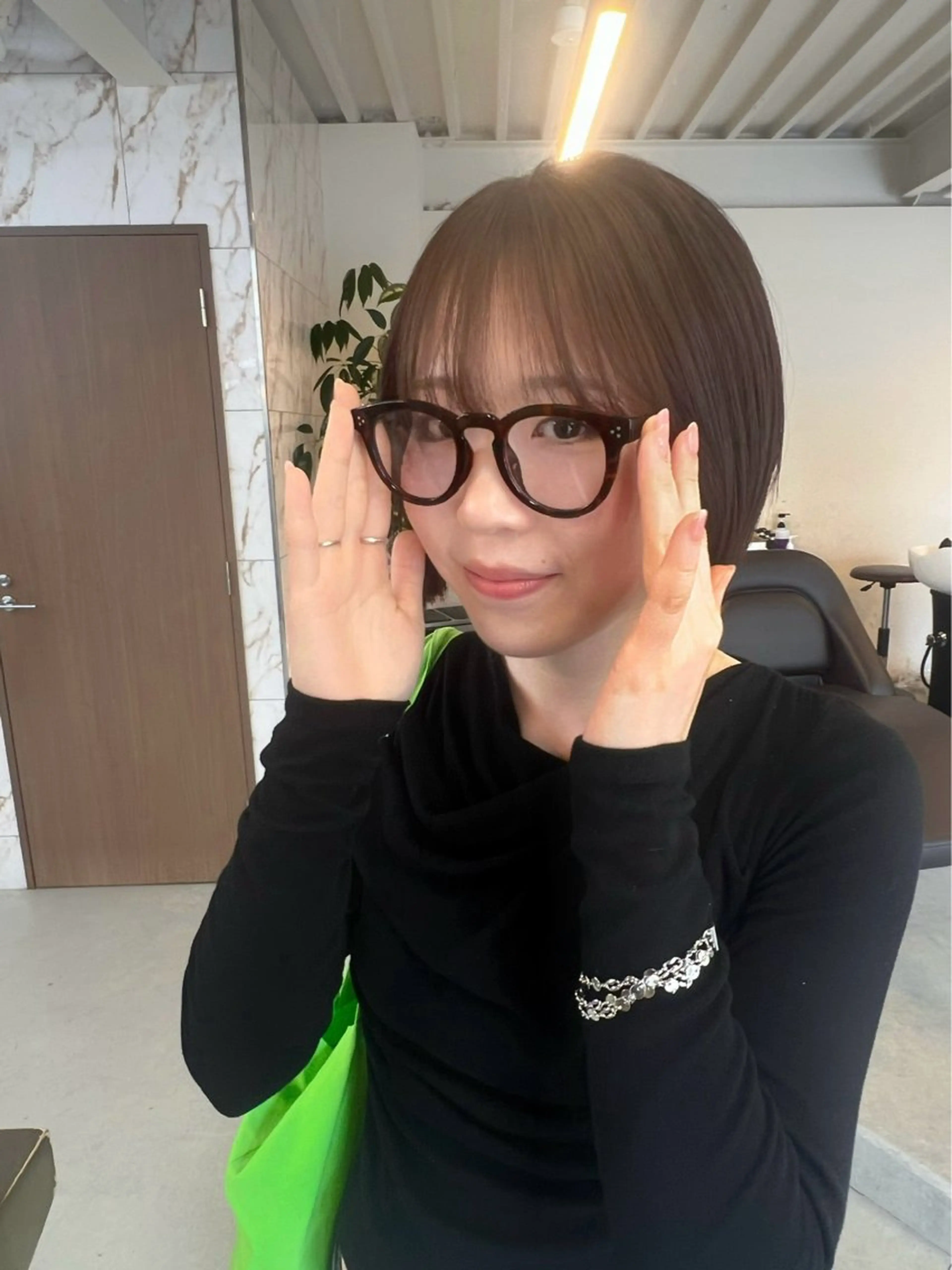 ✨ブリーチなしダブルカラー➕カット💇➕トリートメント✨#暖色カラー#韓国の写真