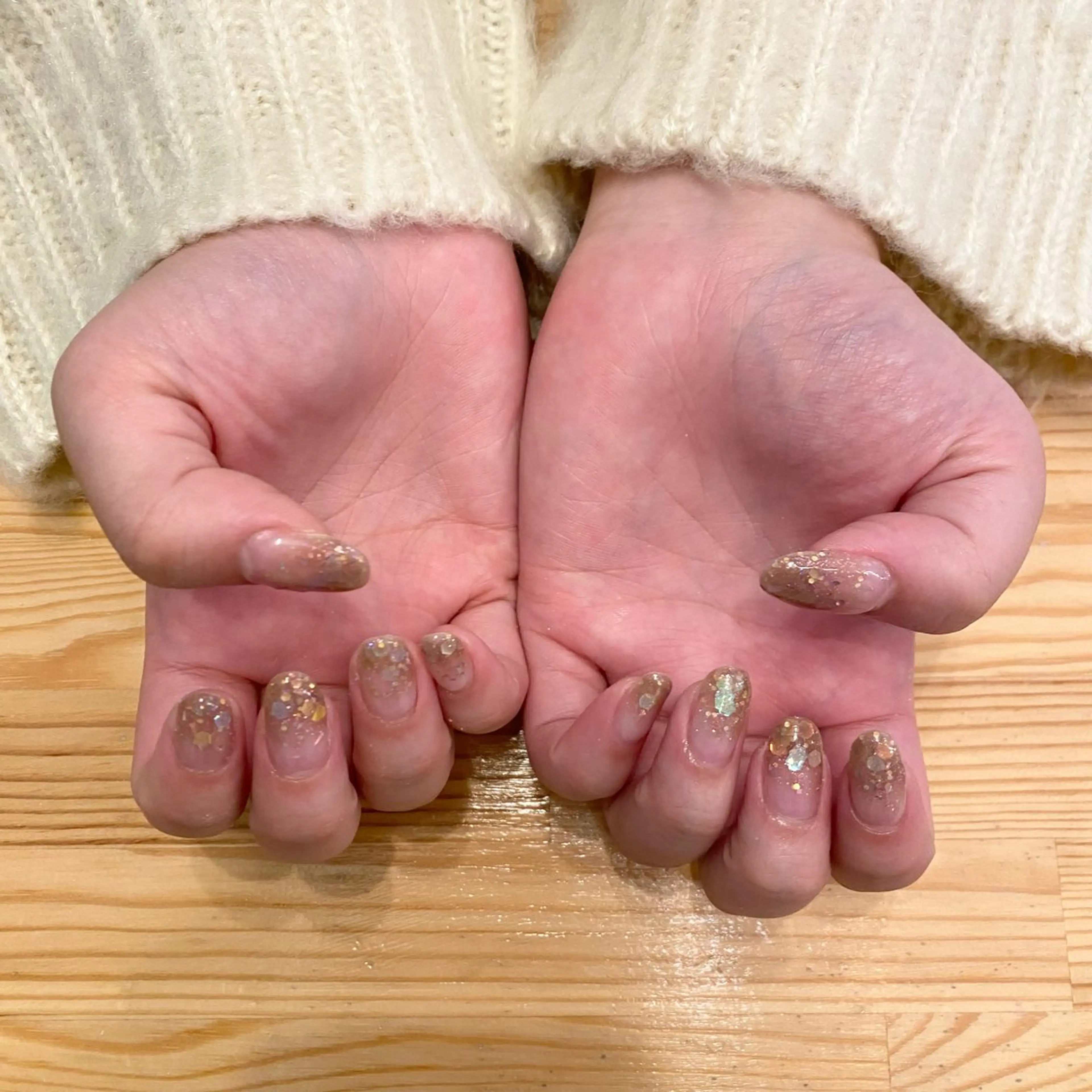 ネイル グラデーション Nail Alaia 妙典店💛Saraのネイルデザイン