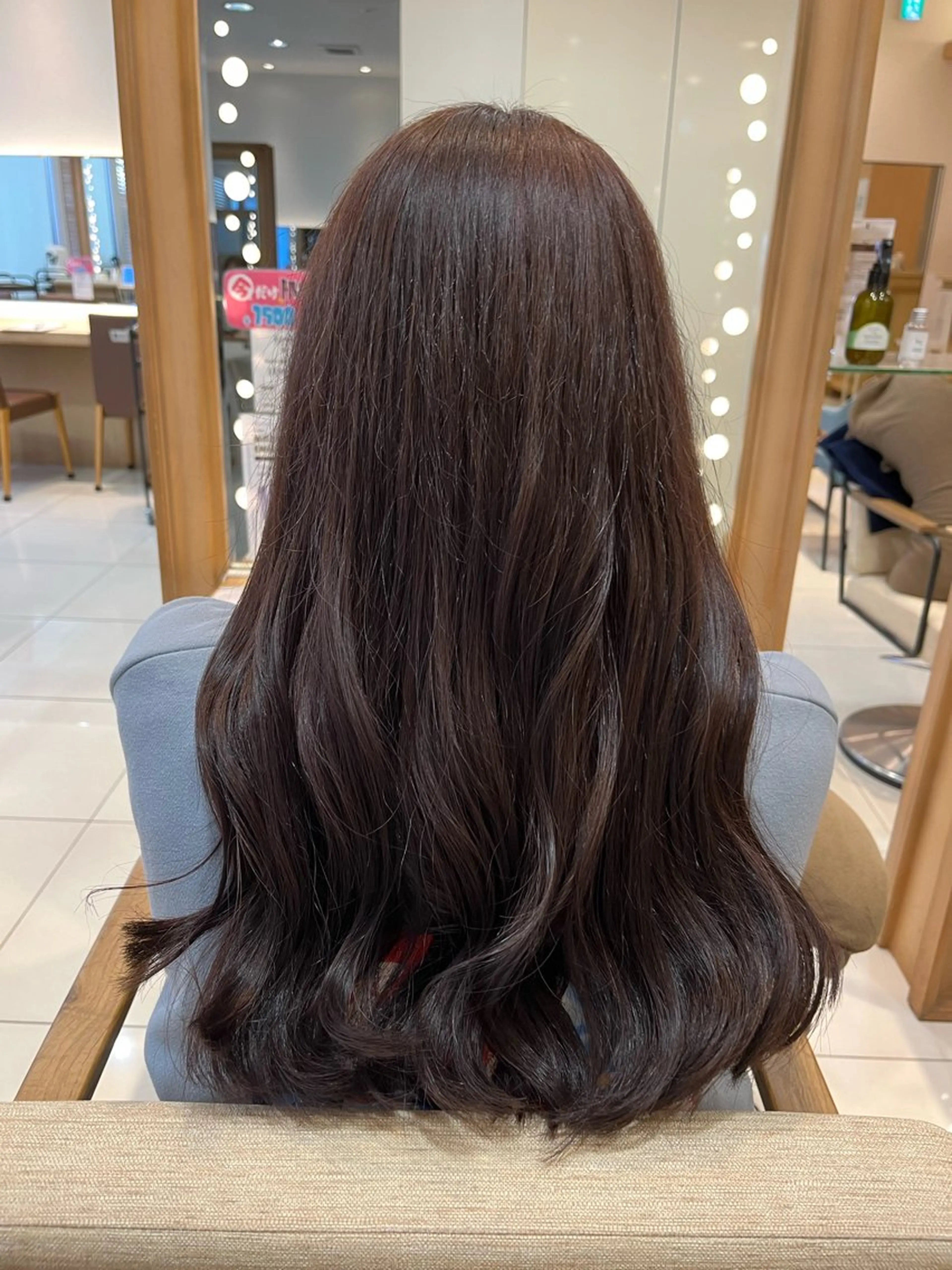 ロング カラー ブラウンカラー ピンクカラー ピンクブラウン なつな/ 透明感カラーのヘアスタイル
