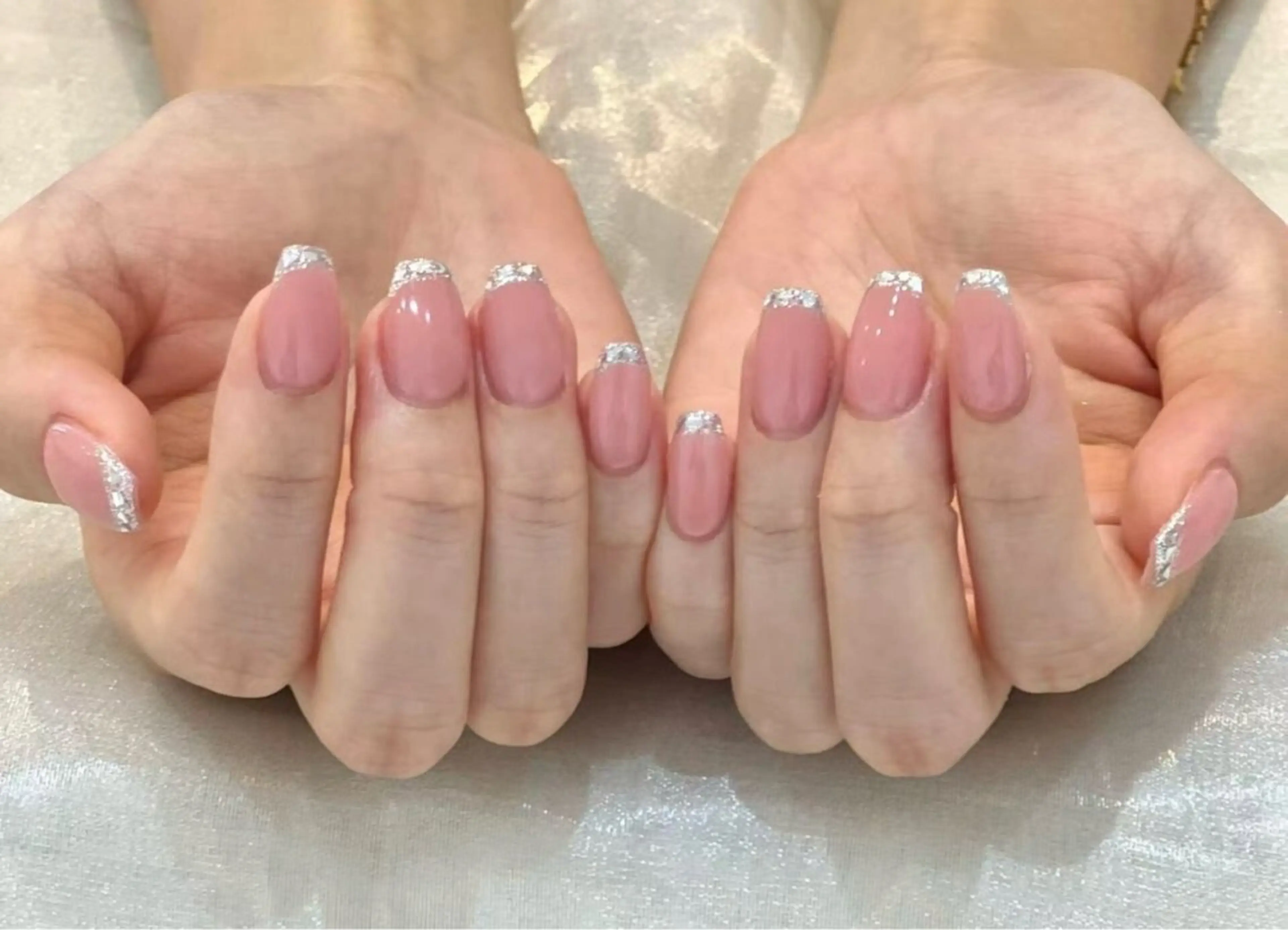 ネイル ハンドネイル CHERIR Emiのネイルデザイン