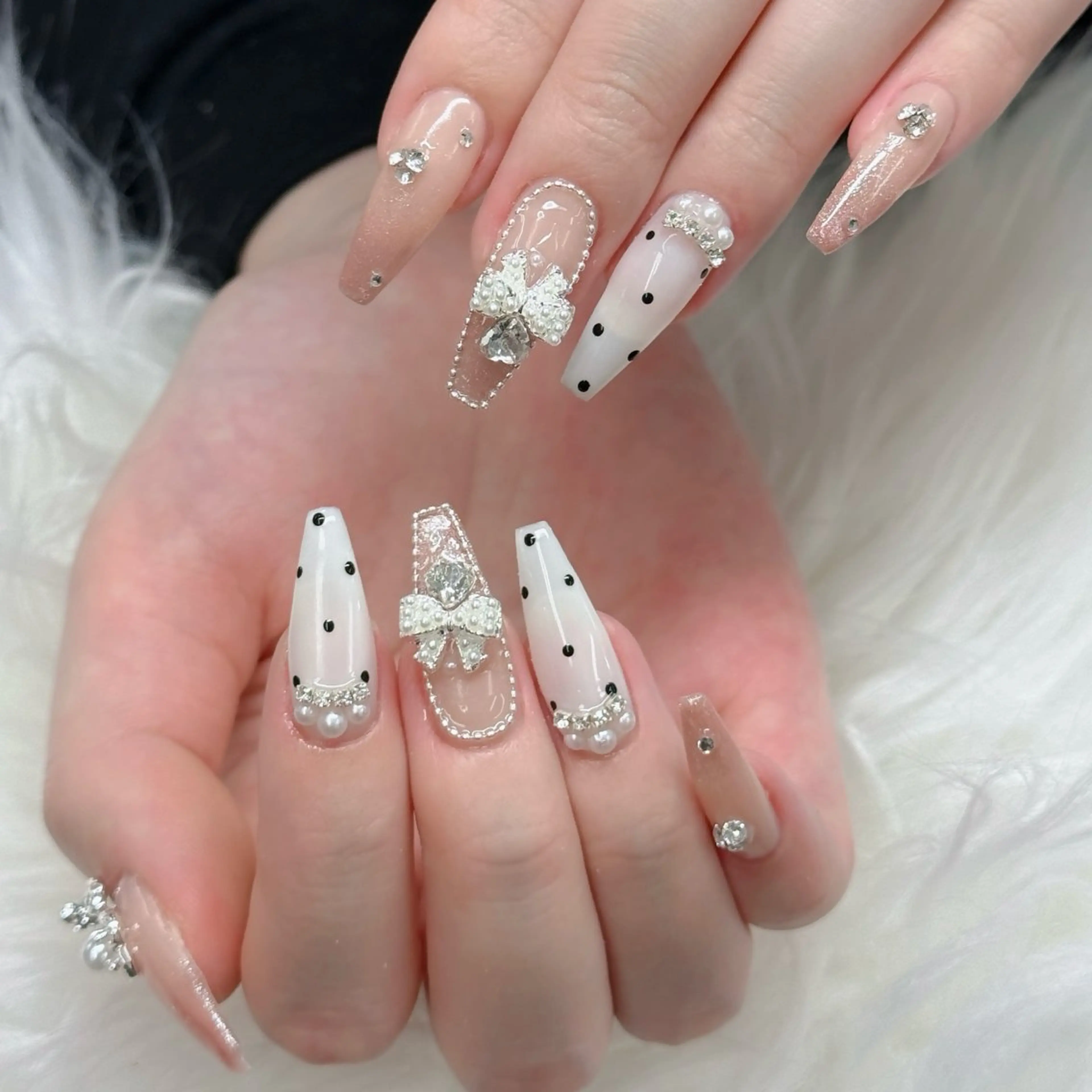ネイル ロングネイル マグネットネイル リボン 夏ネイル スーパーロングネイル ハンドネイル Hani nailsalonのネイルデザイン