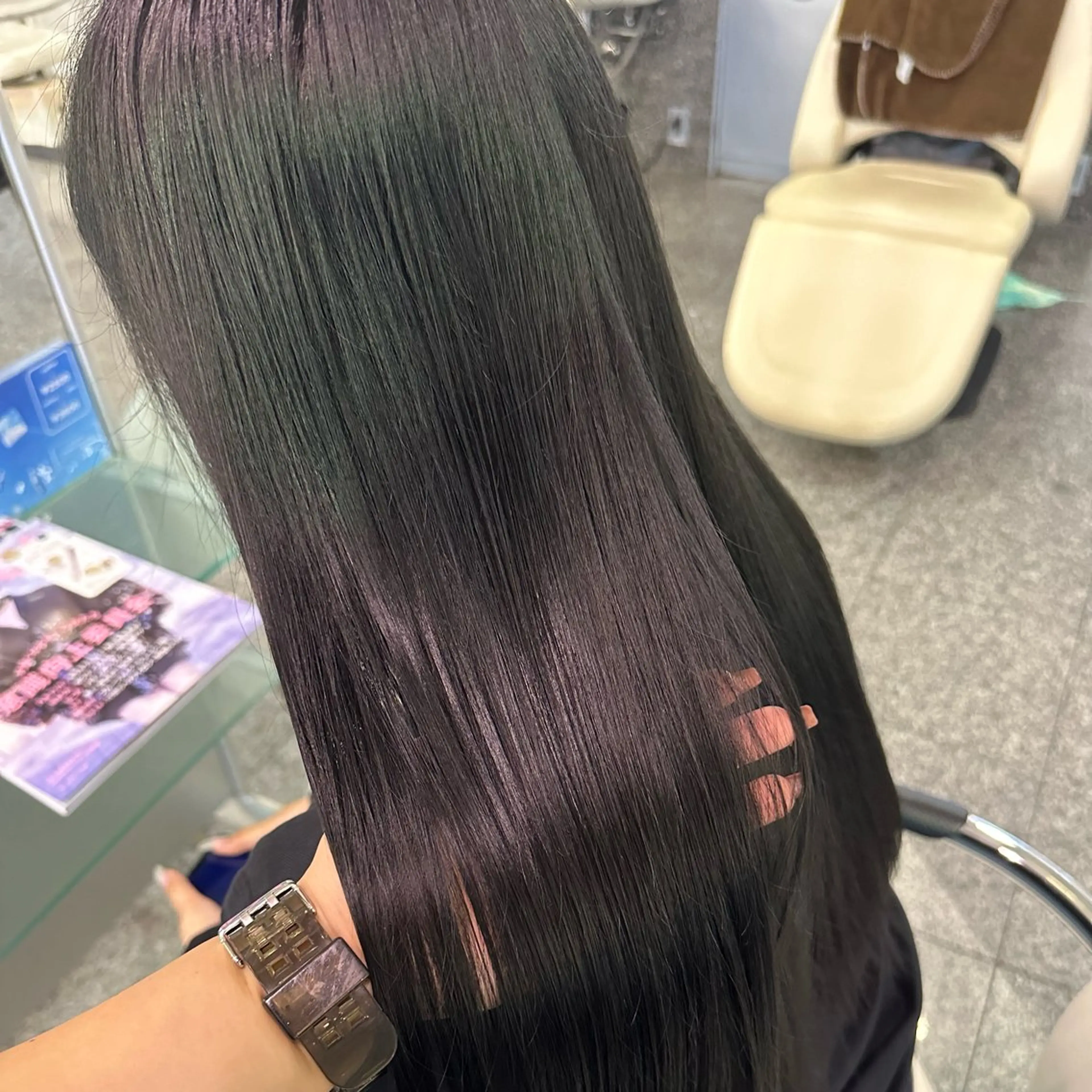 カラー 町田 里奈のヘアスタイル