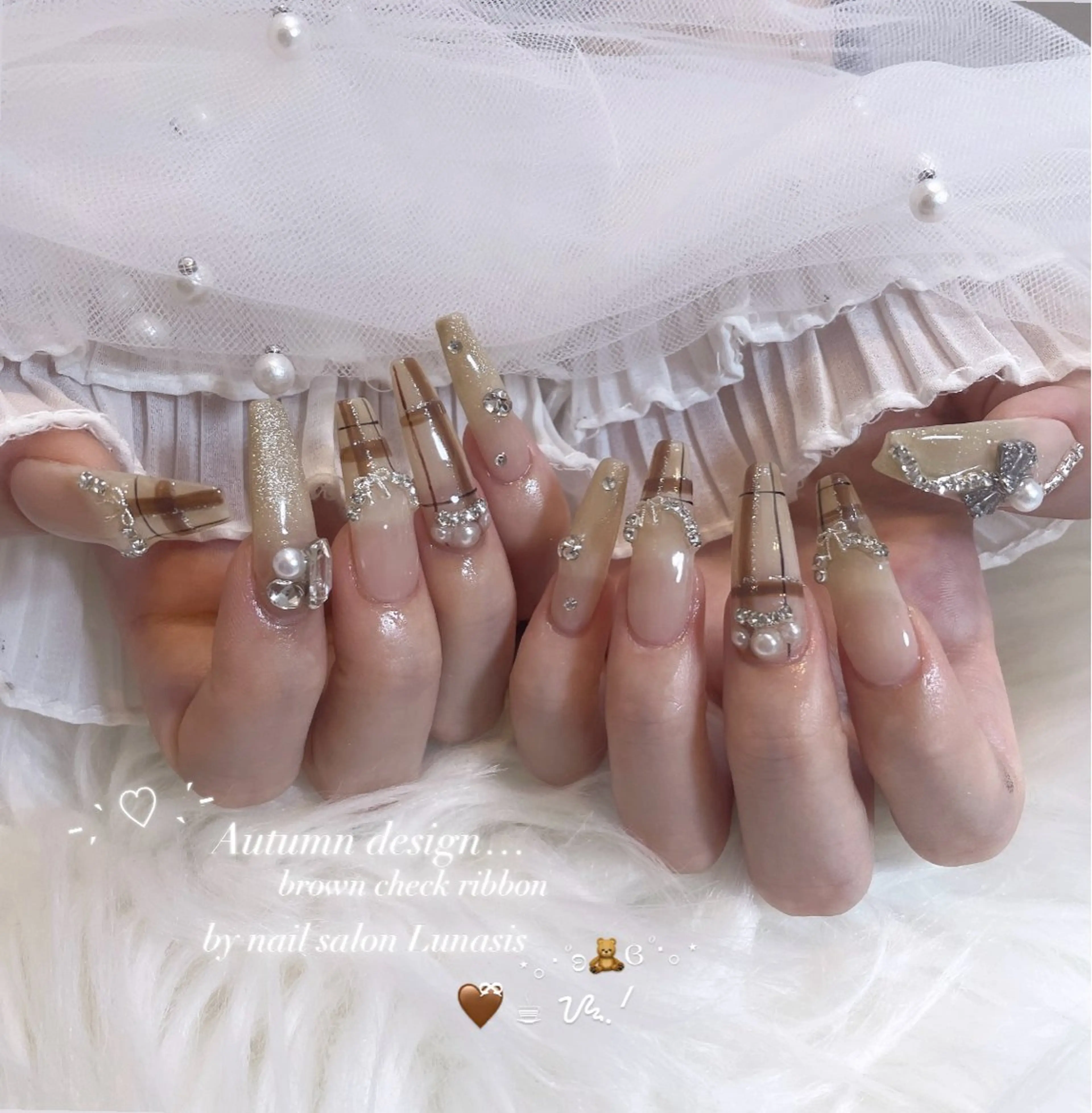 ネイル ハンドネイル nail salon Lunasisのネイルデザイン