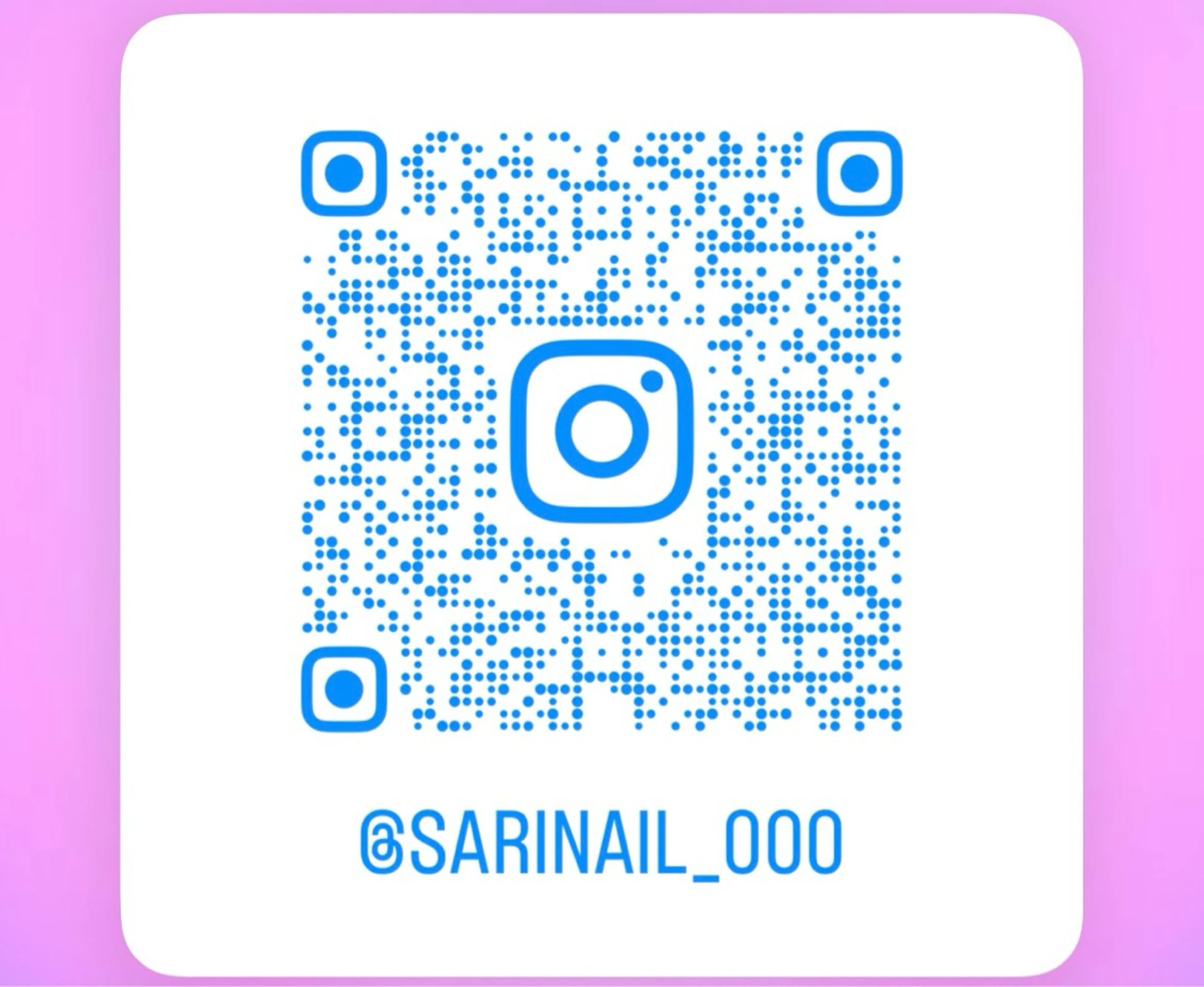 ネイル Sarina ⋆⭒˚のネイルデザイン