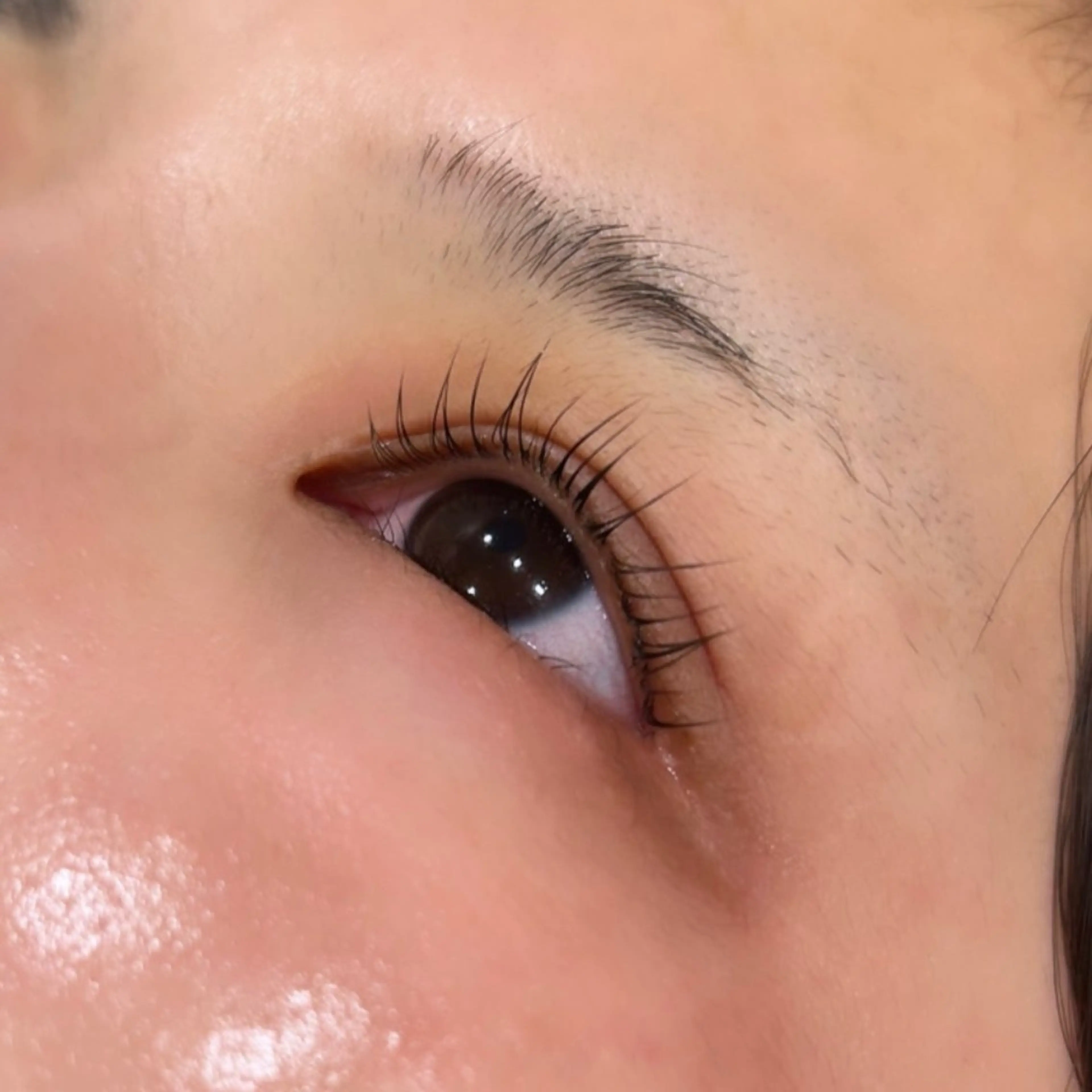 ミディアム パーマ マツエク・マツパ アイブロウ 🇰🇷韓国スタイル /束間まつげ🎀ミキのヘアスタイル