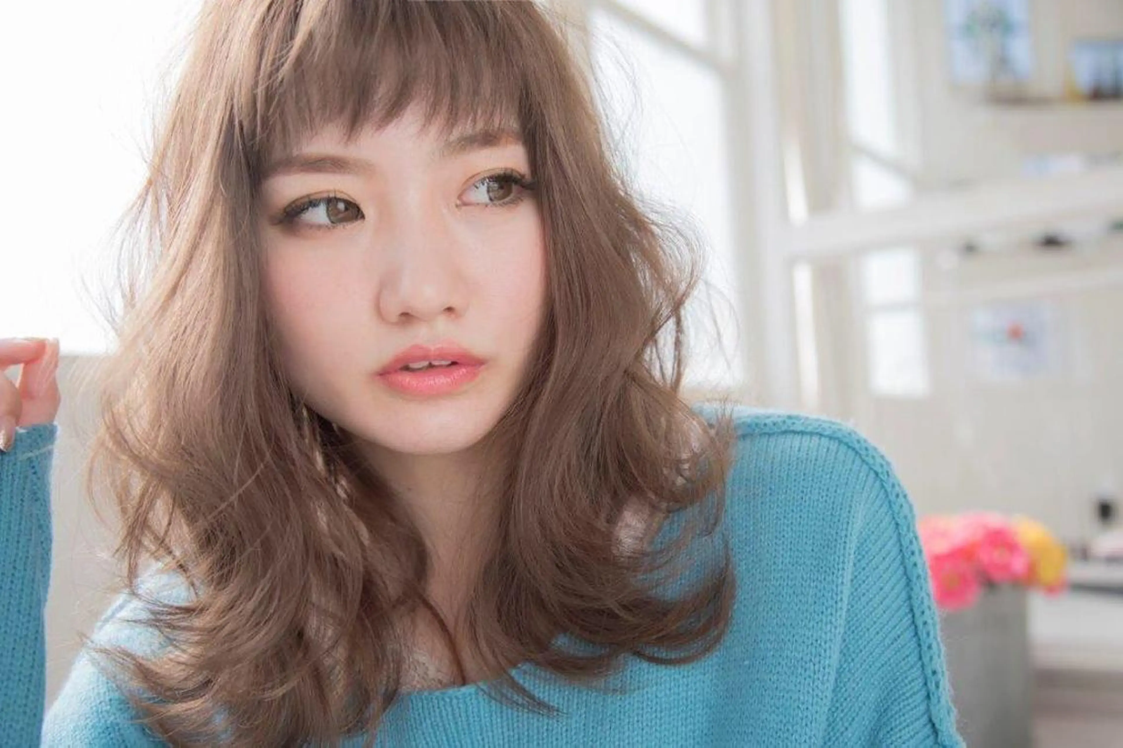ロング カラー 細沼 葵のヘアスタイル