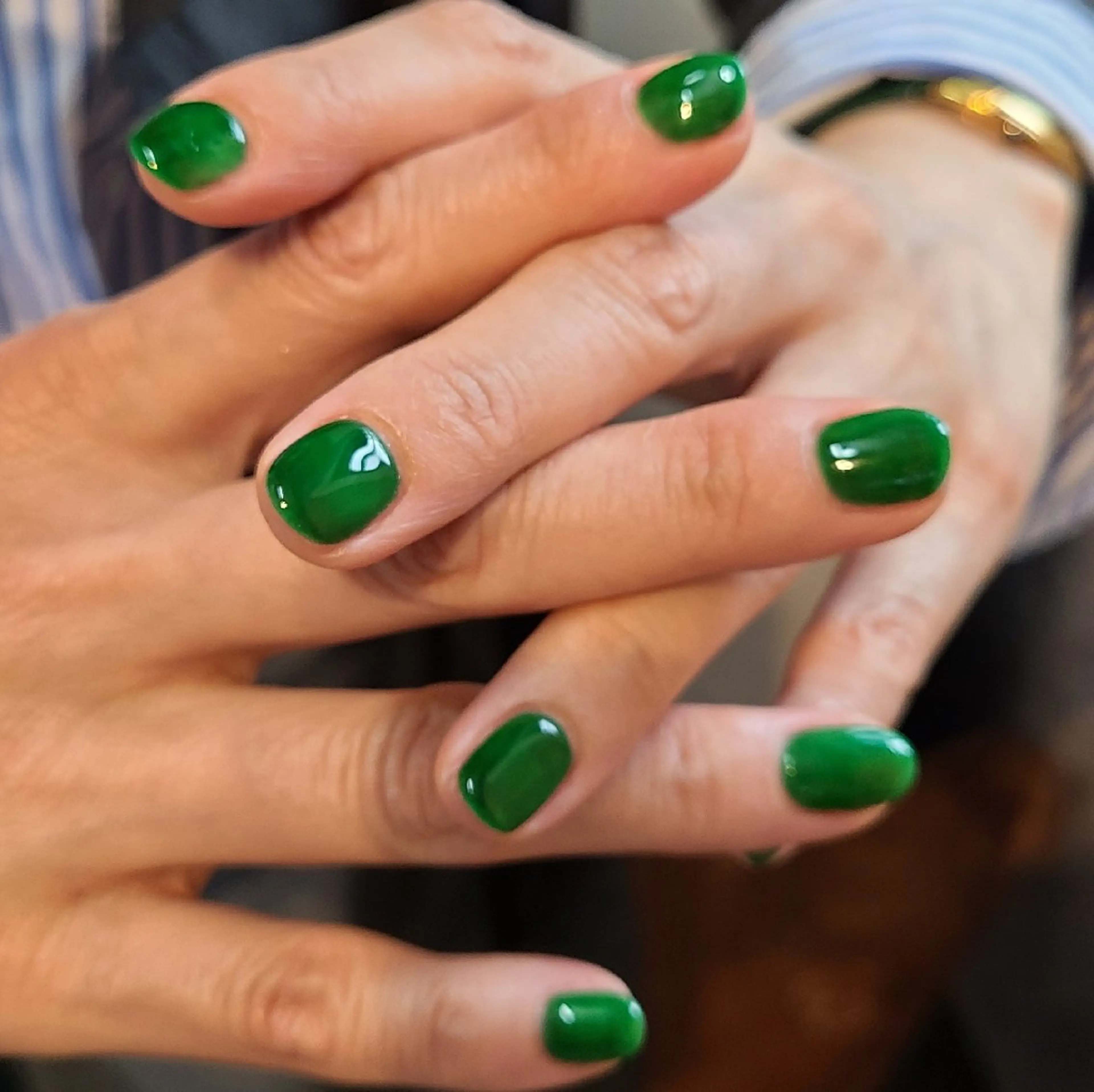 ネイル グリーン ハンドネイル 川澄もえ/ relownail のネイルデザイン