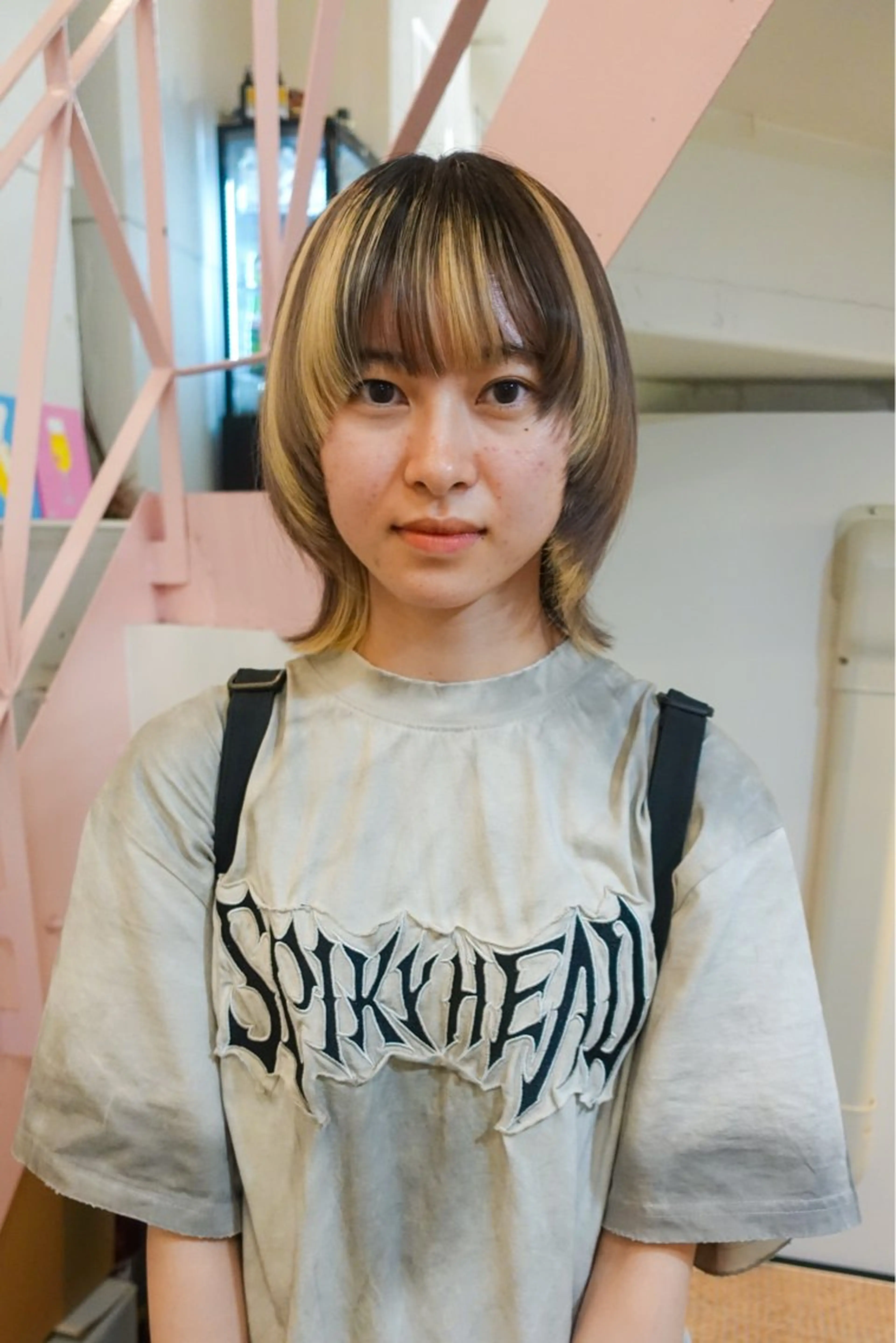 ショート カラー ウルフカット izu 🫧のヘアスタイル