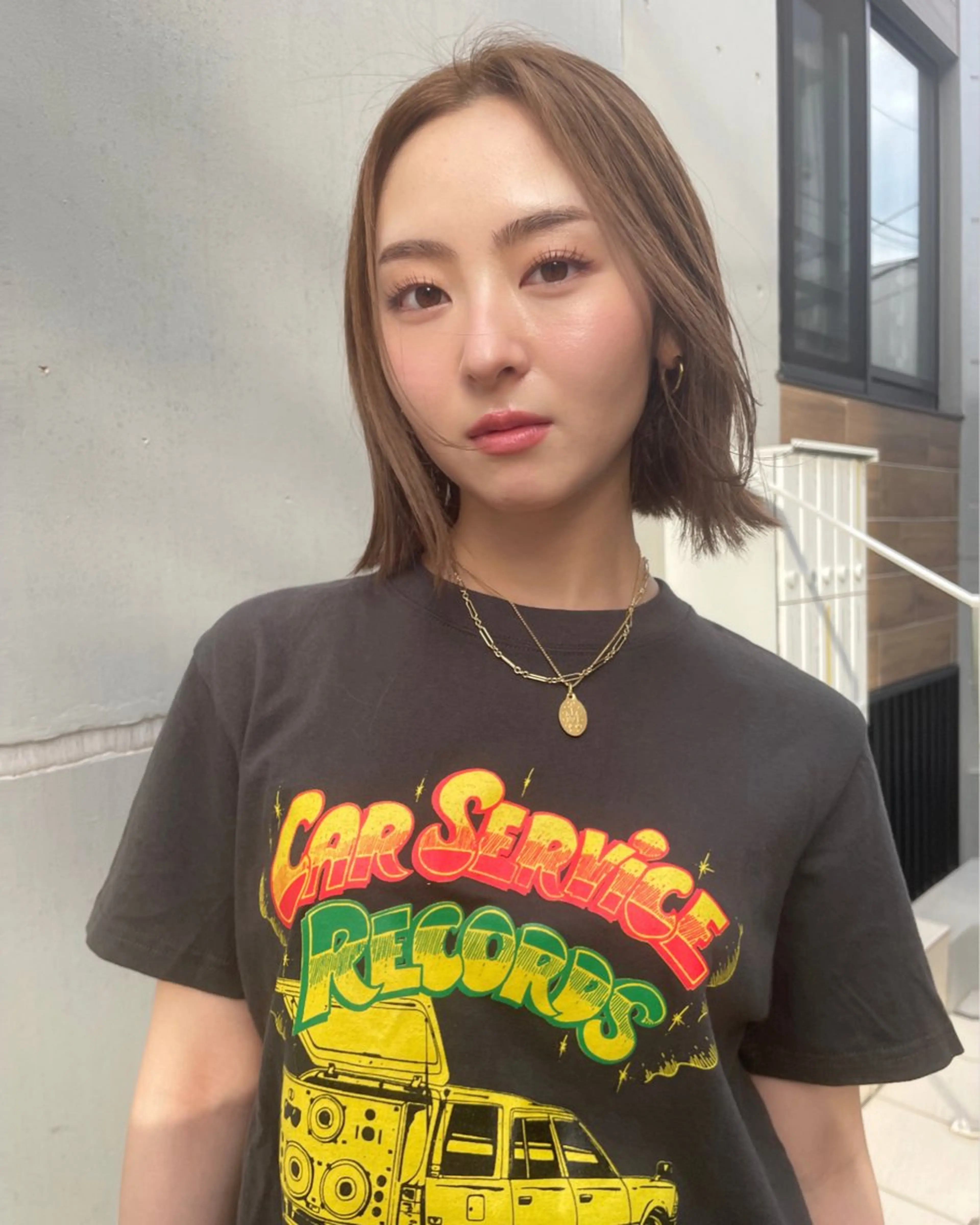 ショート カラー ブリーチ ハイトーンカラー ブリーチなしカラー ボブ 森田 博樹のヘアスタイル
