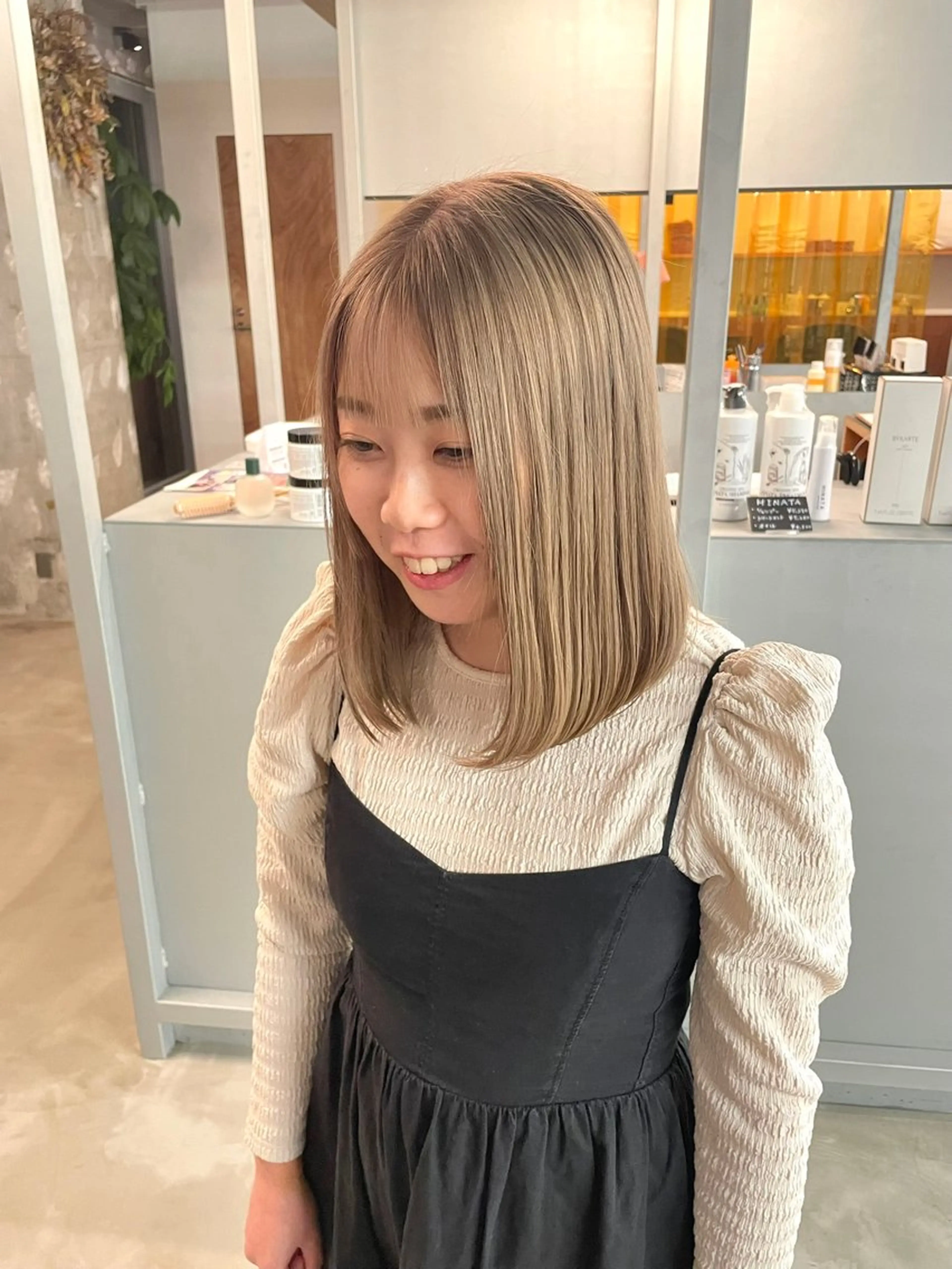 ミディアム カット トリートメント 🫧OUD 尼崎店 山村裕亮🫧のヘアスタイル