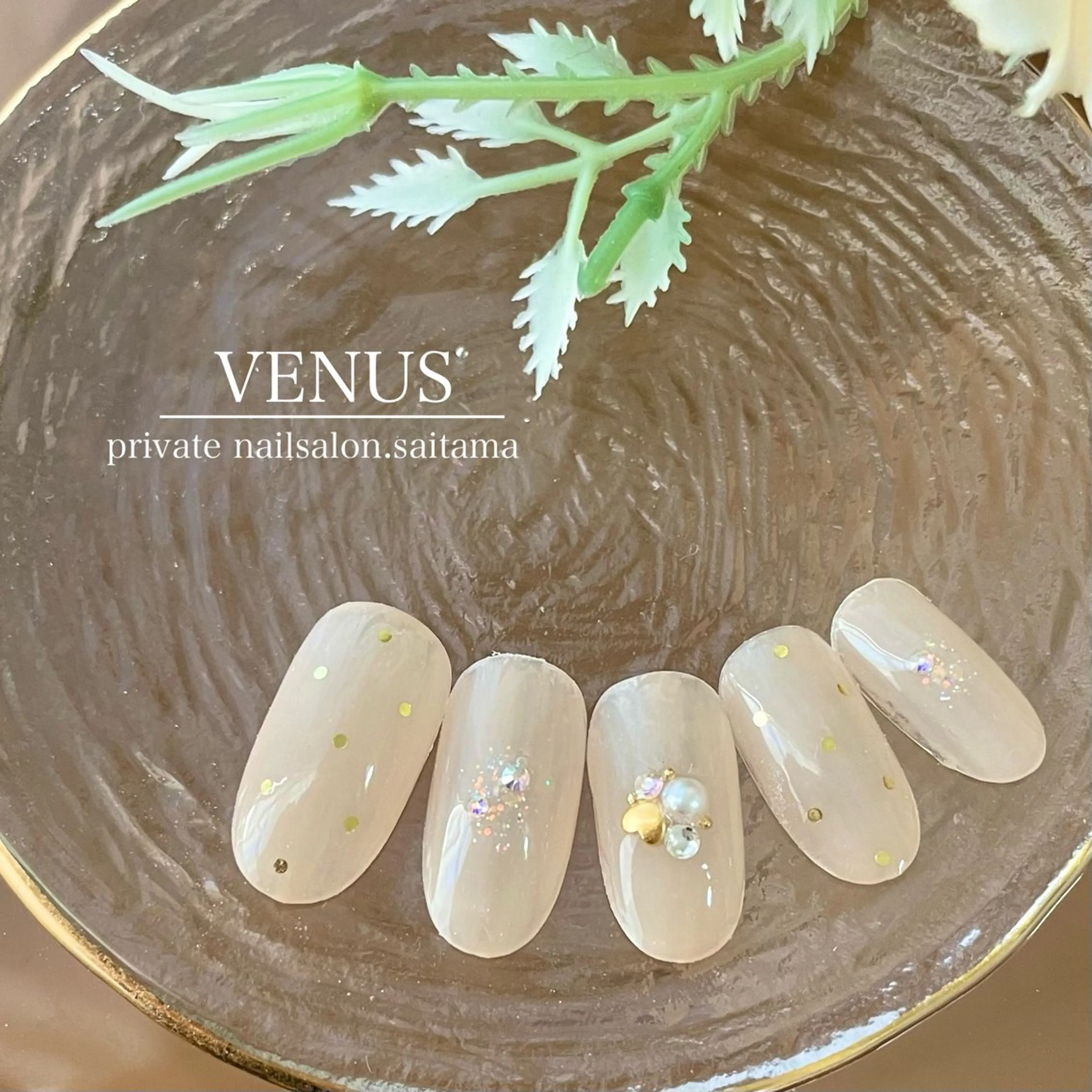 ネイル ドット ハンドネイル nailsalon VENUSのネイルデザイン