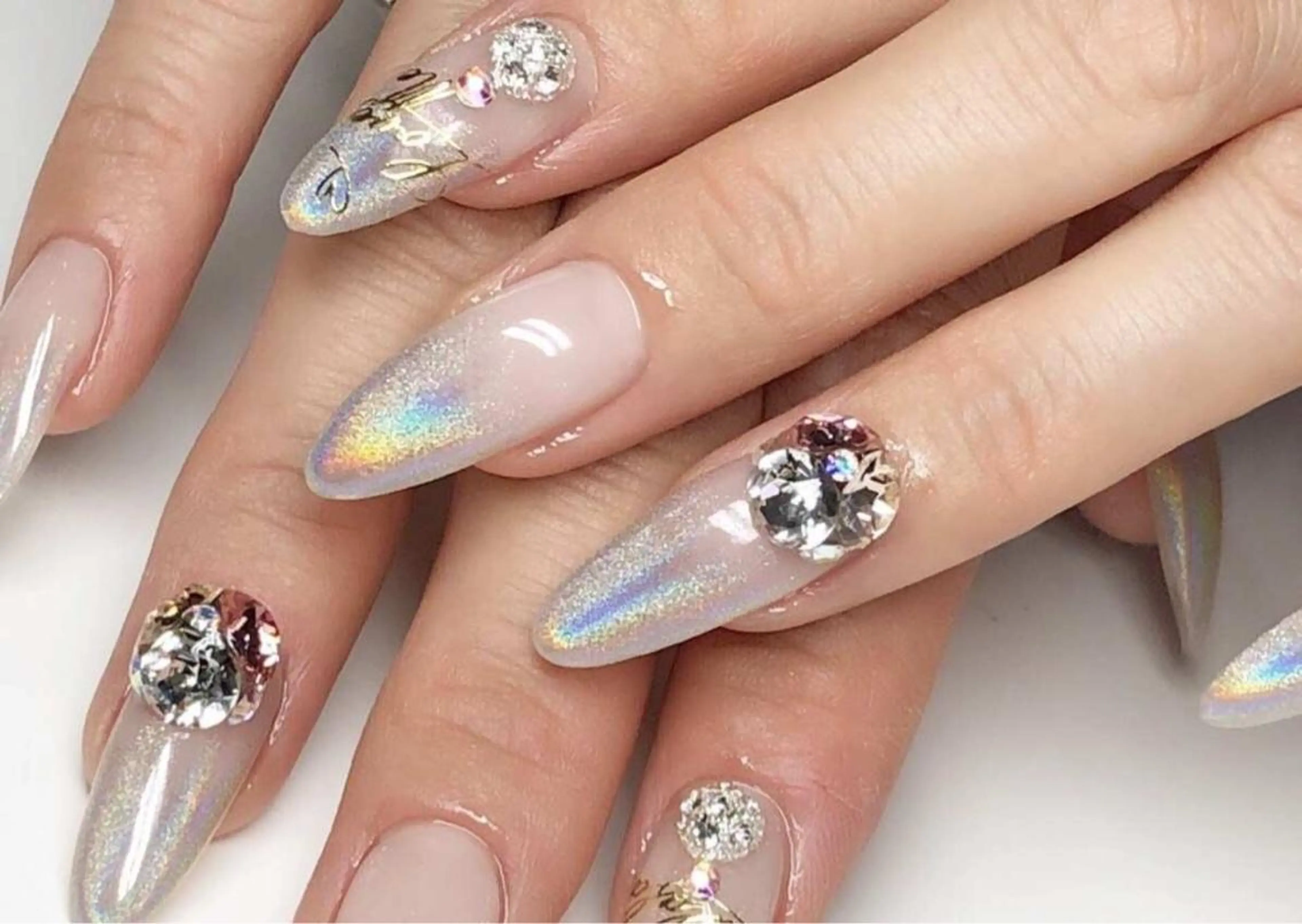 ネイル Y•K美學院(ネイルサロン エステティックサロン)所属・YK Beauty salonのマツエク・マツパデザイン