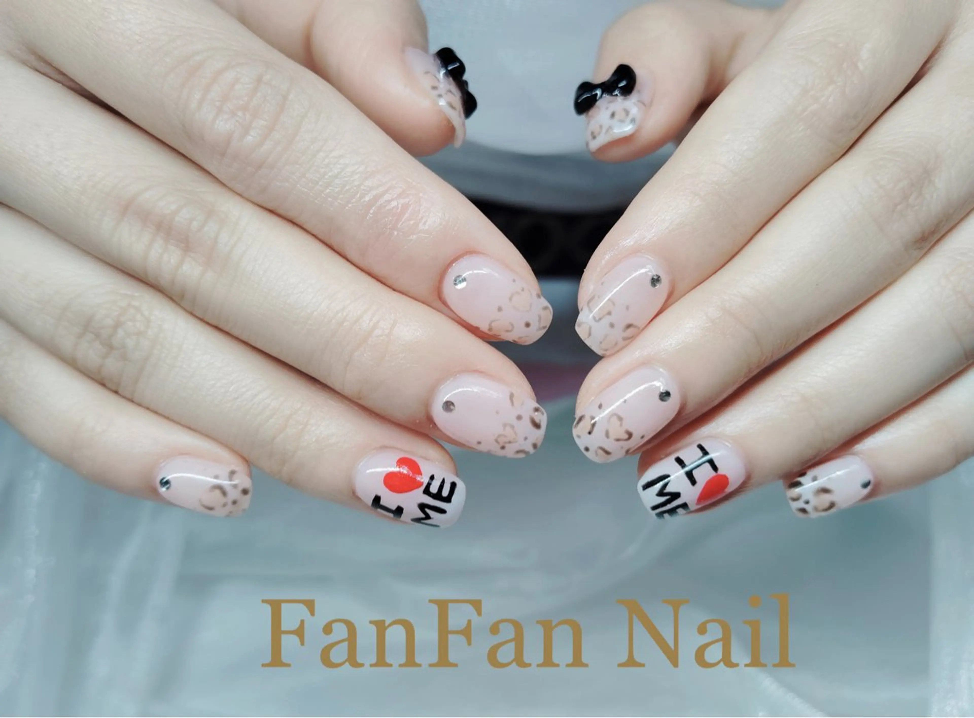 ネイル アートネイル オーロラネイル ガーリー キラキラネイル 韓国ネイル ハンドネイル KaKa FanFanNailのネイルデザイン