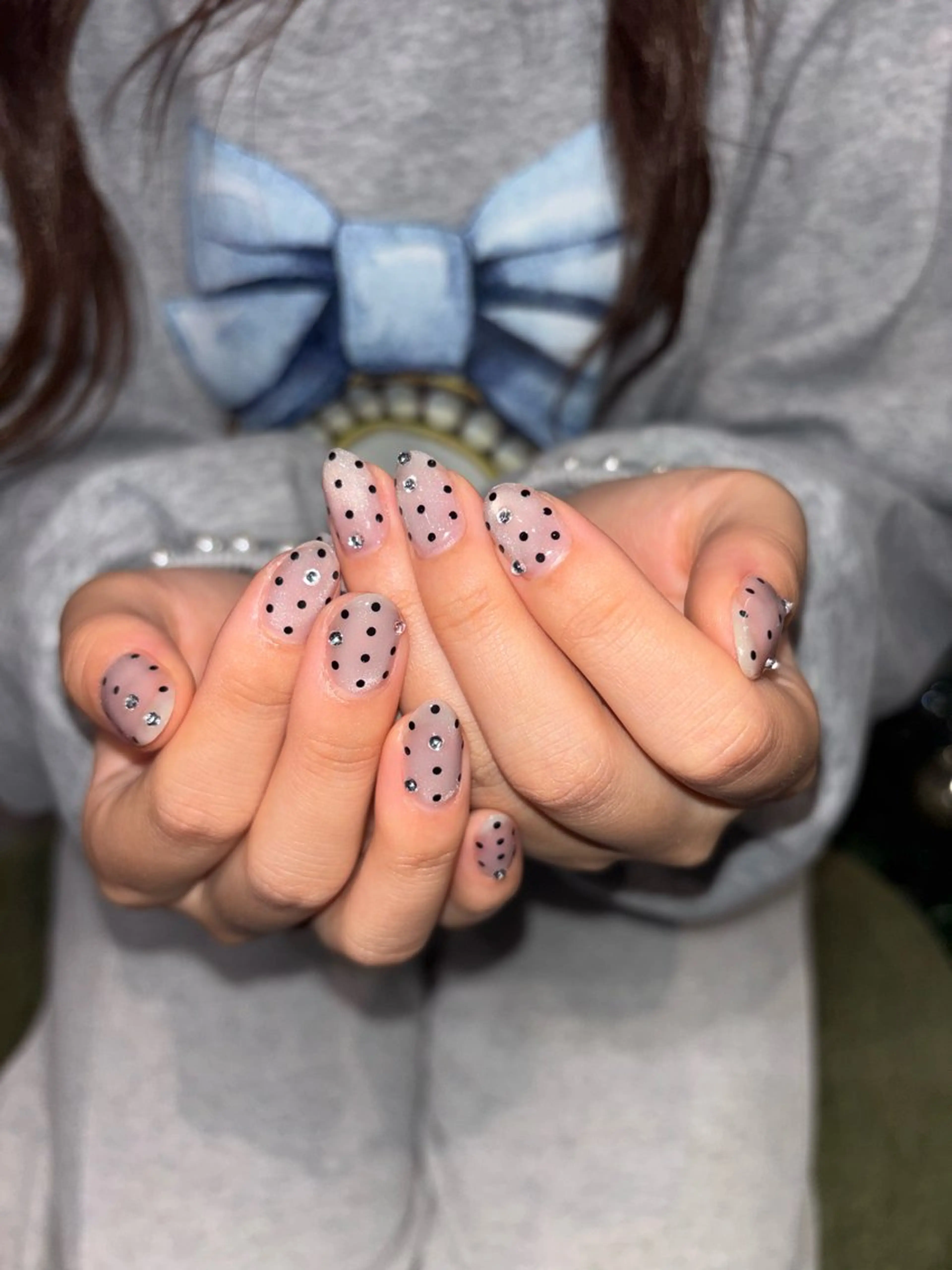 ネイル ドット 韓国ネイル メンズネイル ミラーネイル ショートネイル ハンドネイル iona/ハイトーン /ネイルのネイルデザイン