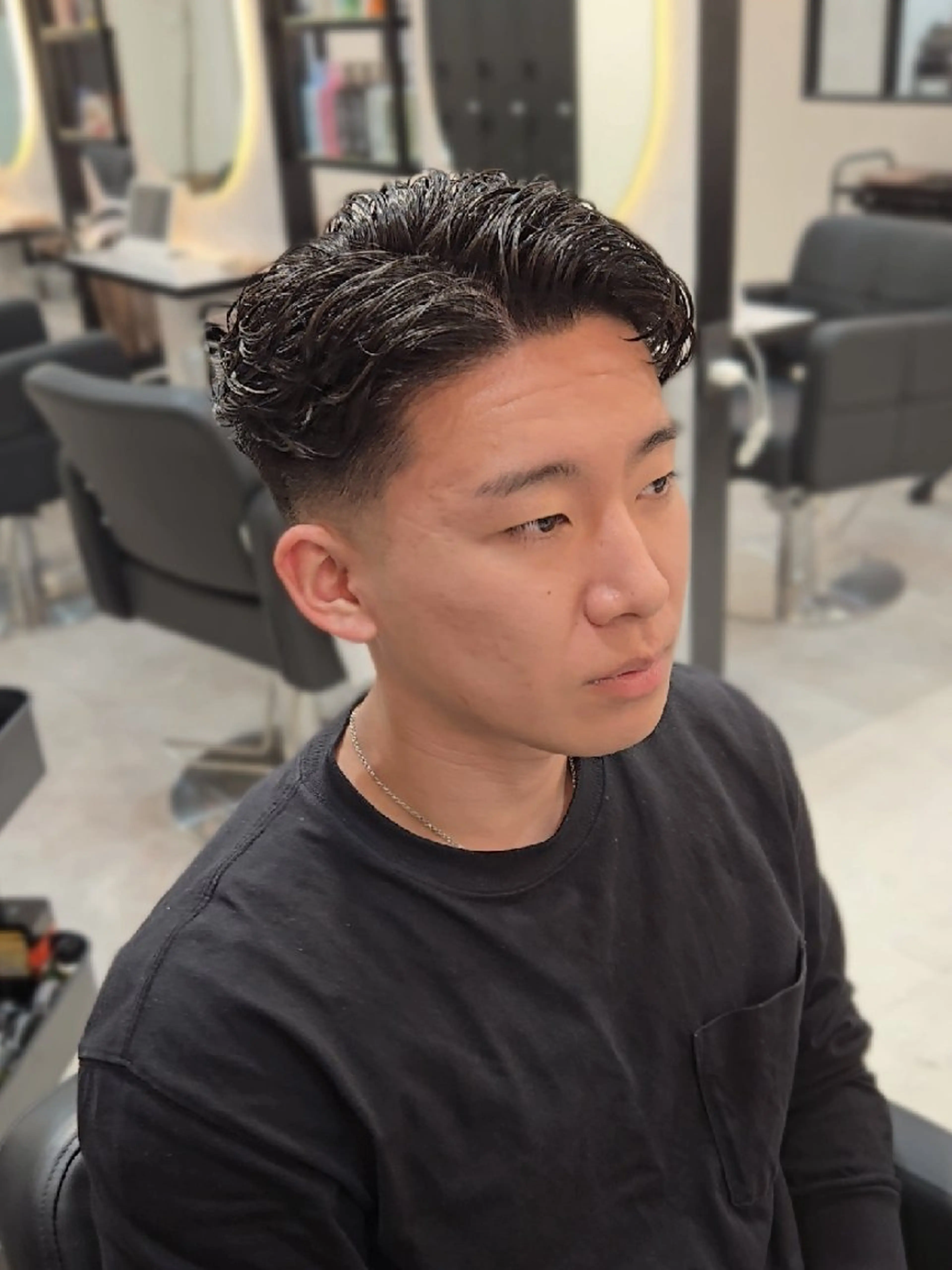 メンズ パーマ ショート オールバック メンズパーマ 七三 カット ヘアセット Lapis 名古屋駅前店所属・LEN名古屋/パーマ メンズ特化美容師のヘアスタイル