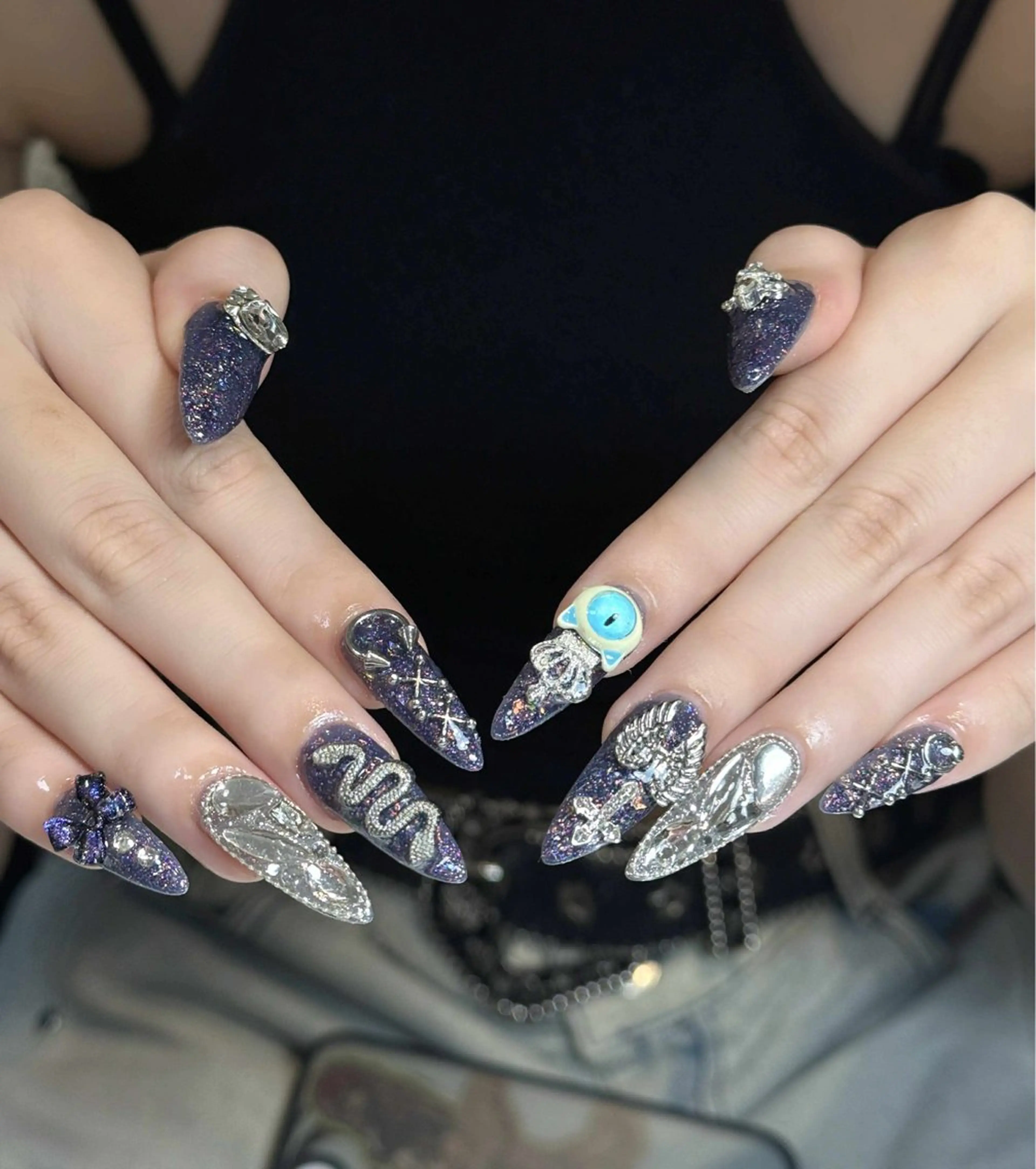 ネイル フレンチネイル ジェルネイル キラキラネイル 韓国ネイル レース Julli nail studio所属・Julli NailStudioのネイルデザイン