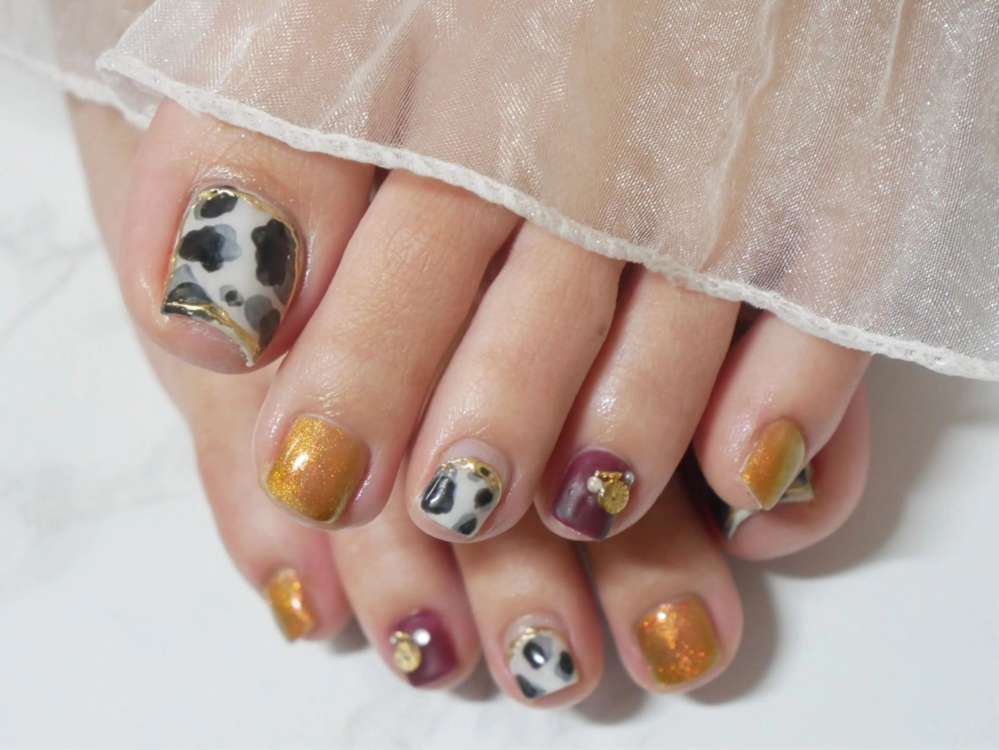 ネイル レイジー スワンのネイルデザイン