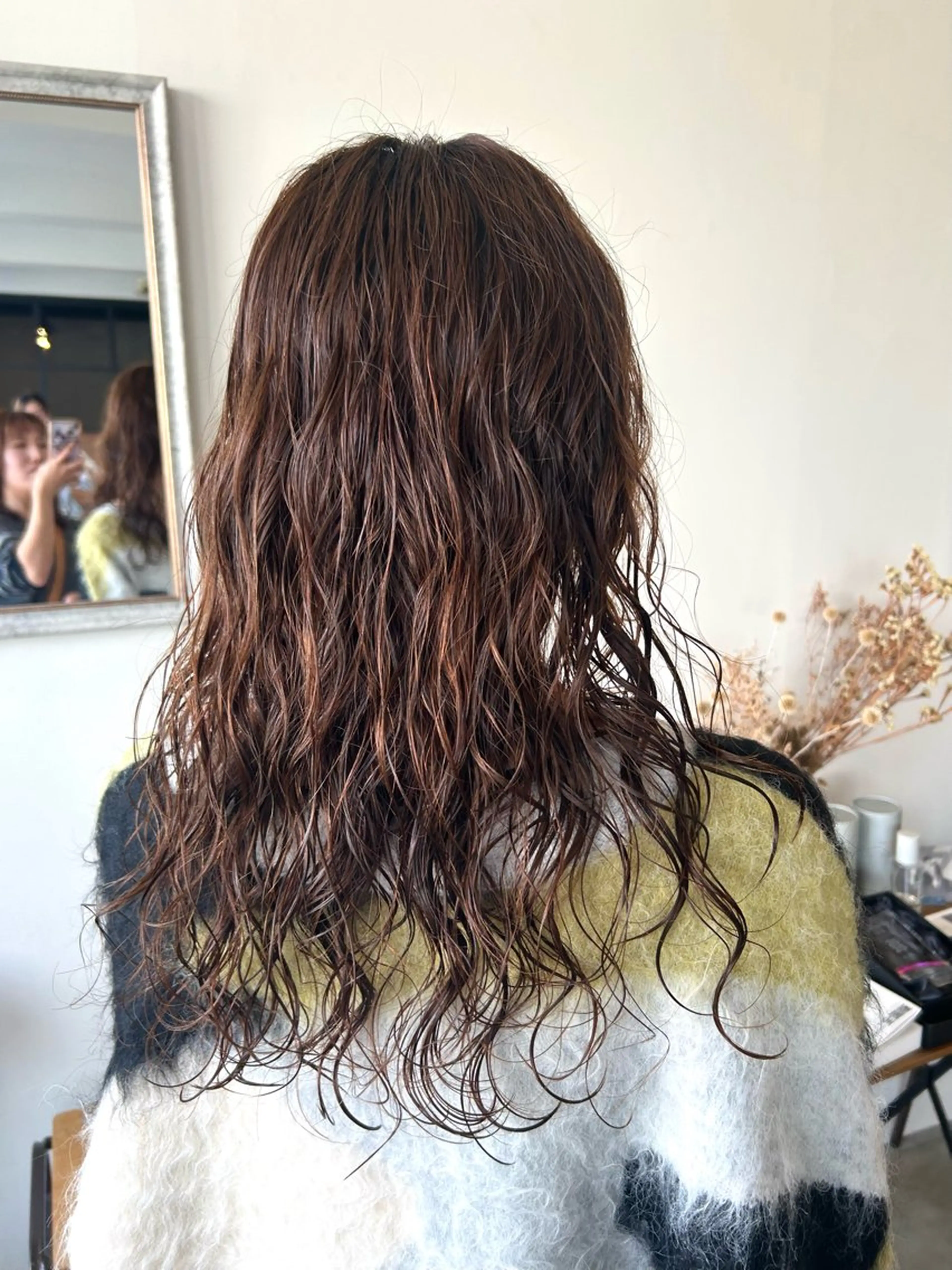 ロング パーマ ロング カット パーマ plus HAIR いずみのヘアスタイル