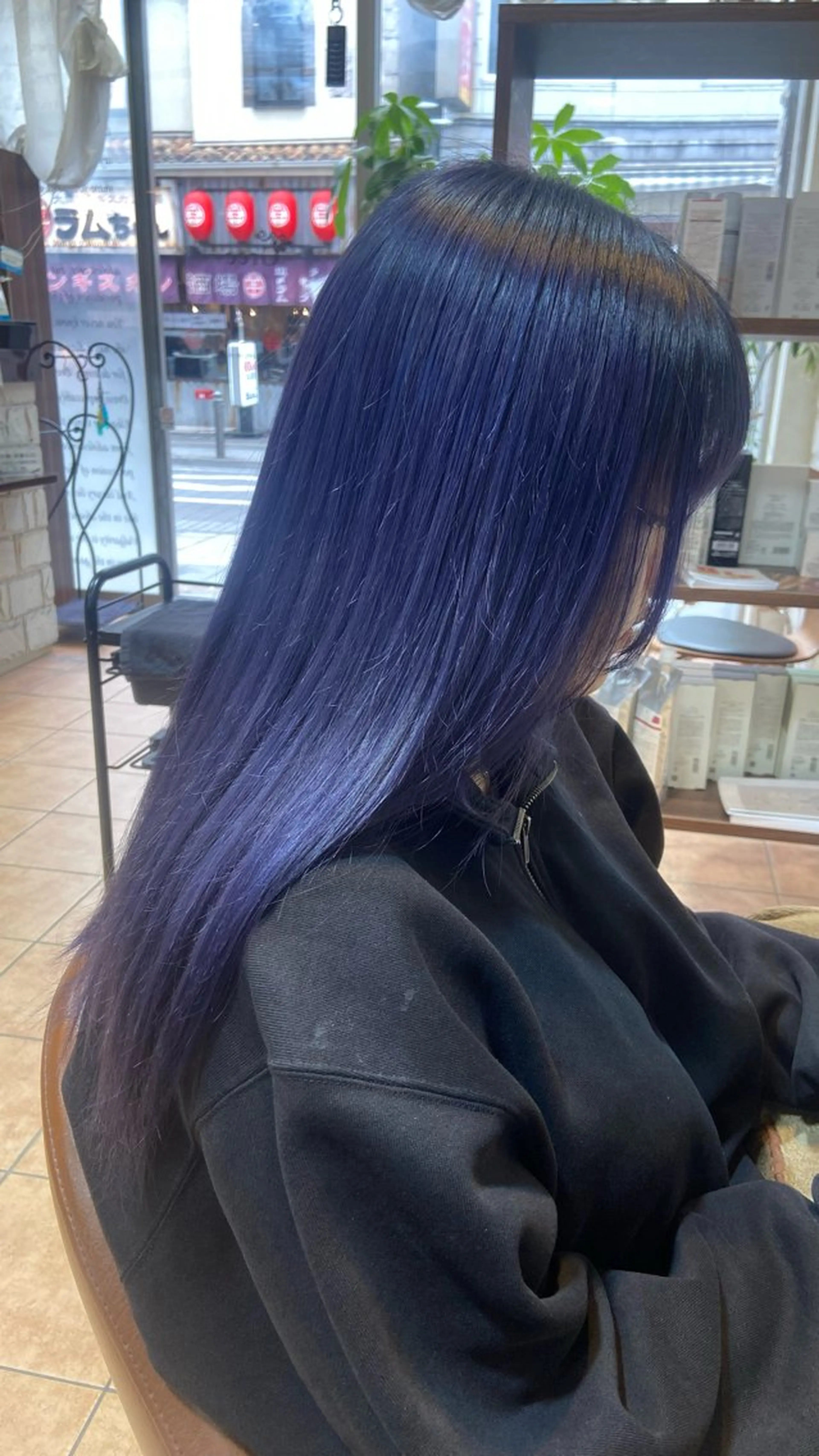 ロング カラー ブリーチ ブルーカラー BLUE所属・🍀Erica Koide🍀のヘアスタイル