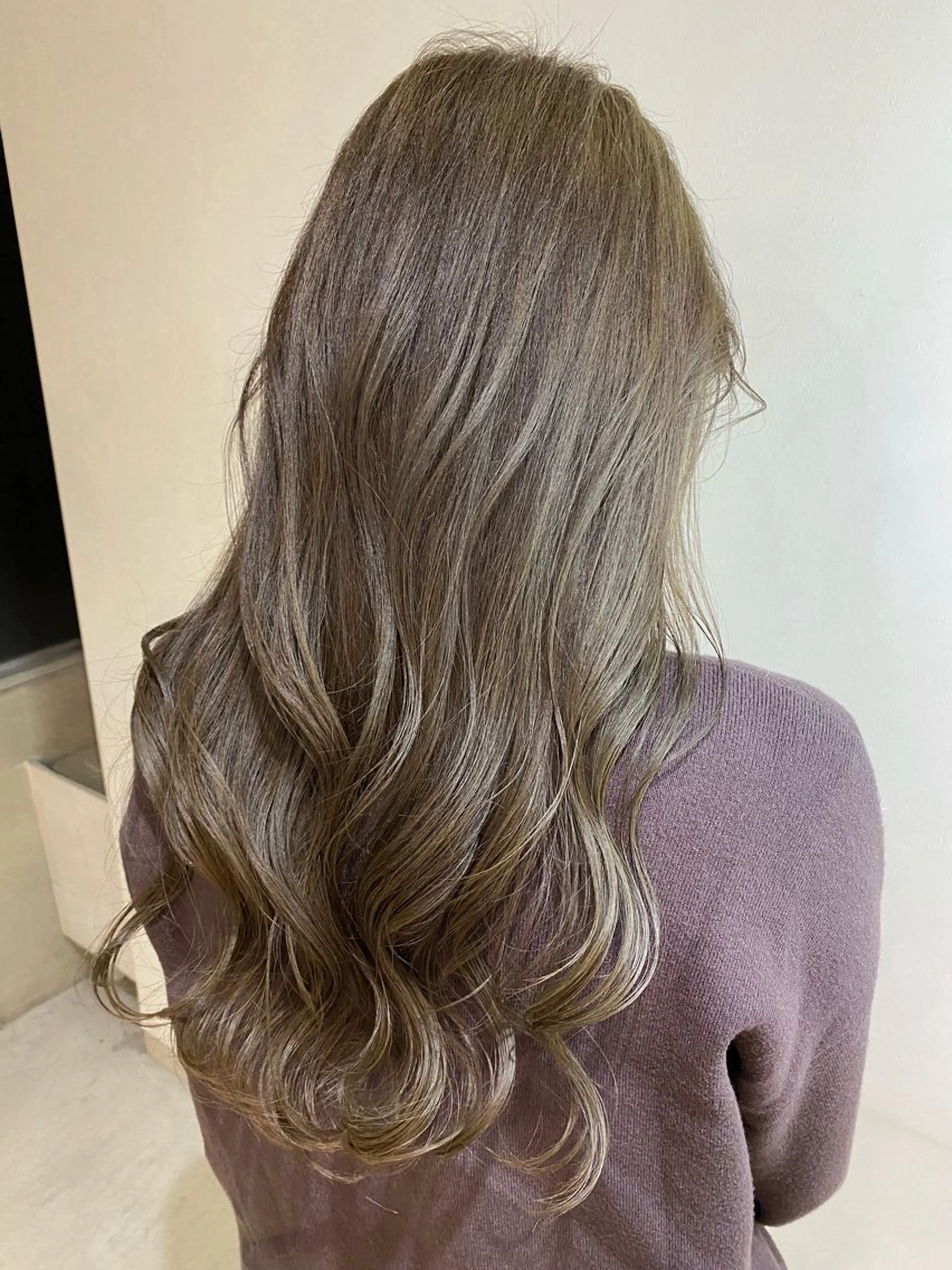 ミディアム カット ヘアカラー SORA.桂川店所属・内野 友貴のヘアスタイル