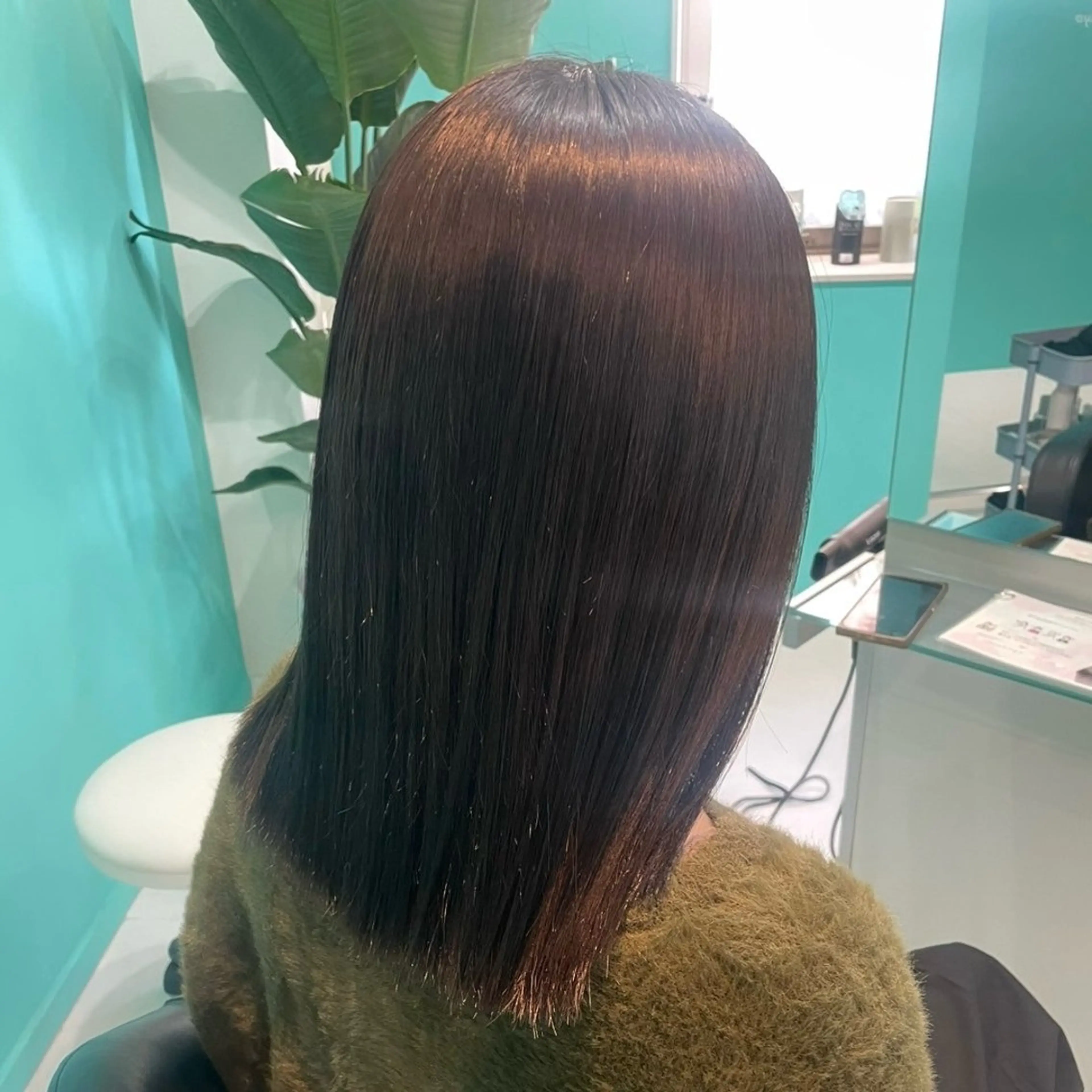 セミロング カラー ブラウンカラー ココアブラウン 艶/透明感 🫧カラーのヘアスタイル