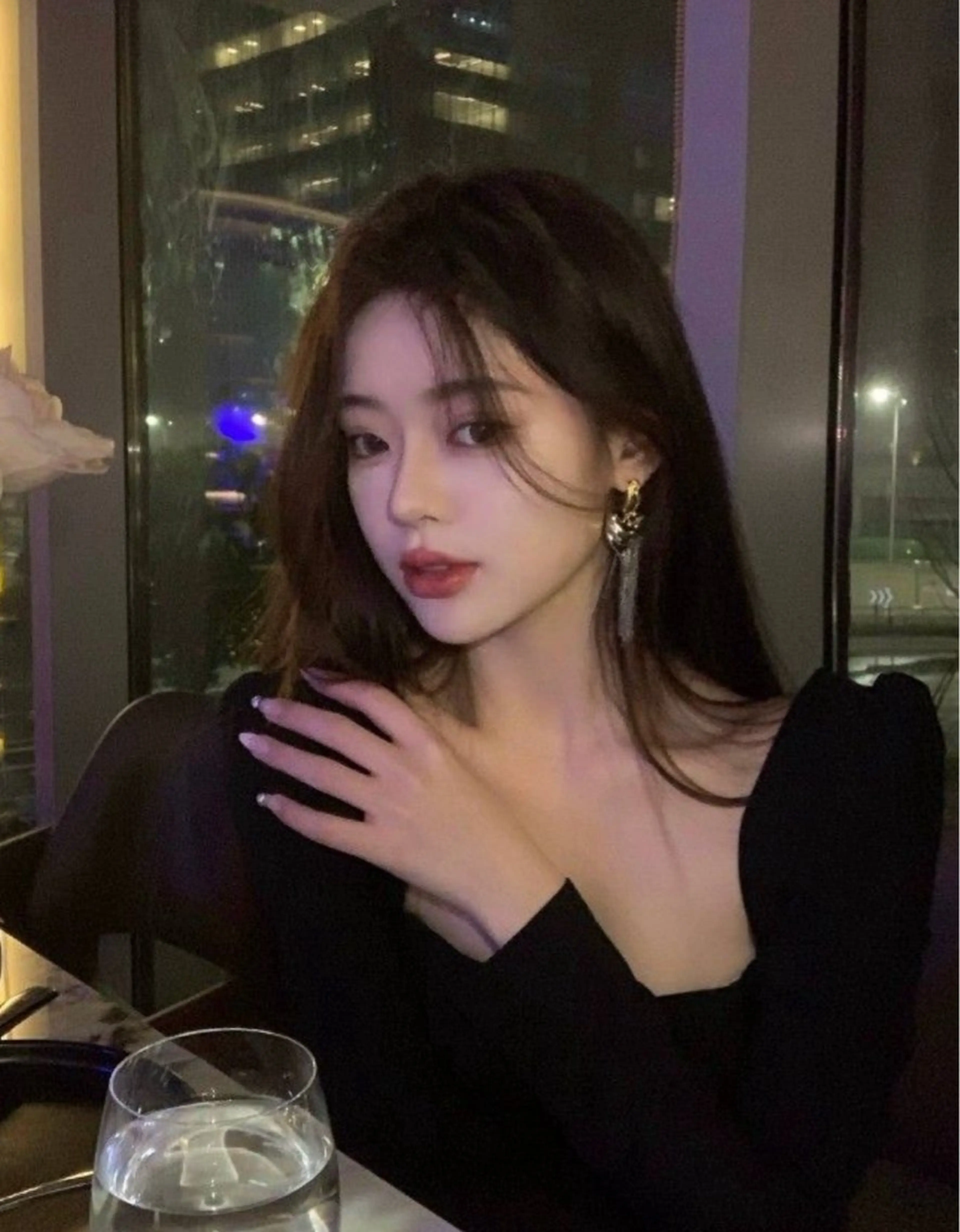 カラー 韓国メンズ特化 ダウン・毛流れパーマのヘアスタイル