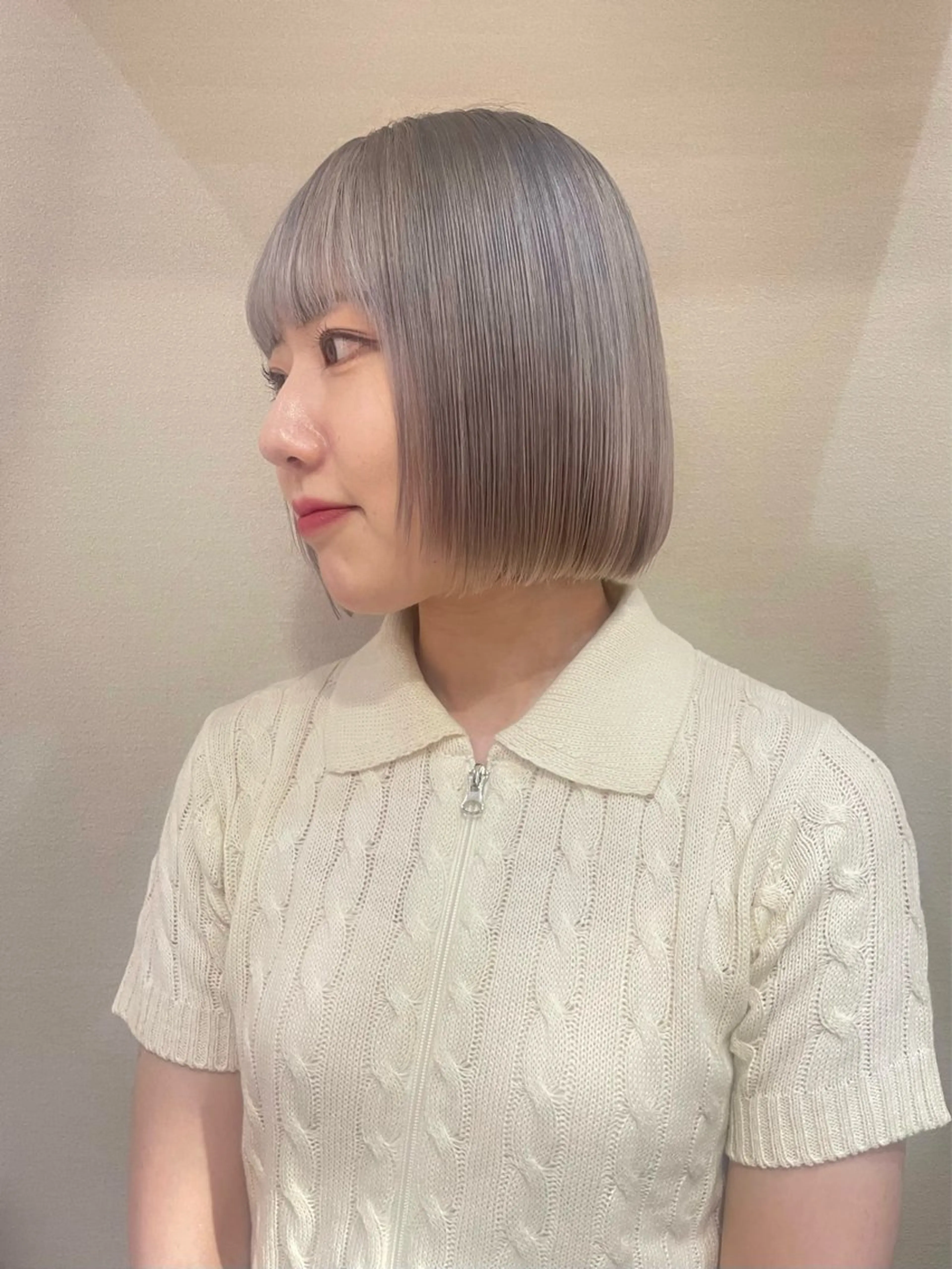 ミディアム カラー グレージュ ひなた 艶カラー/渋谷のヘアスタイル