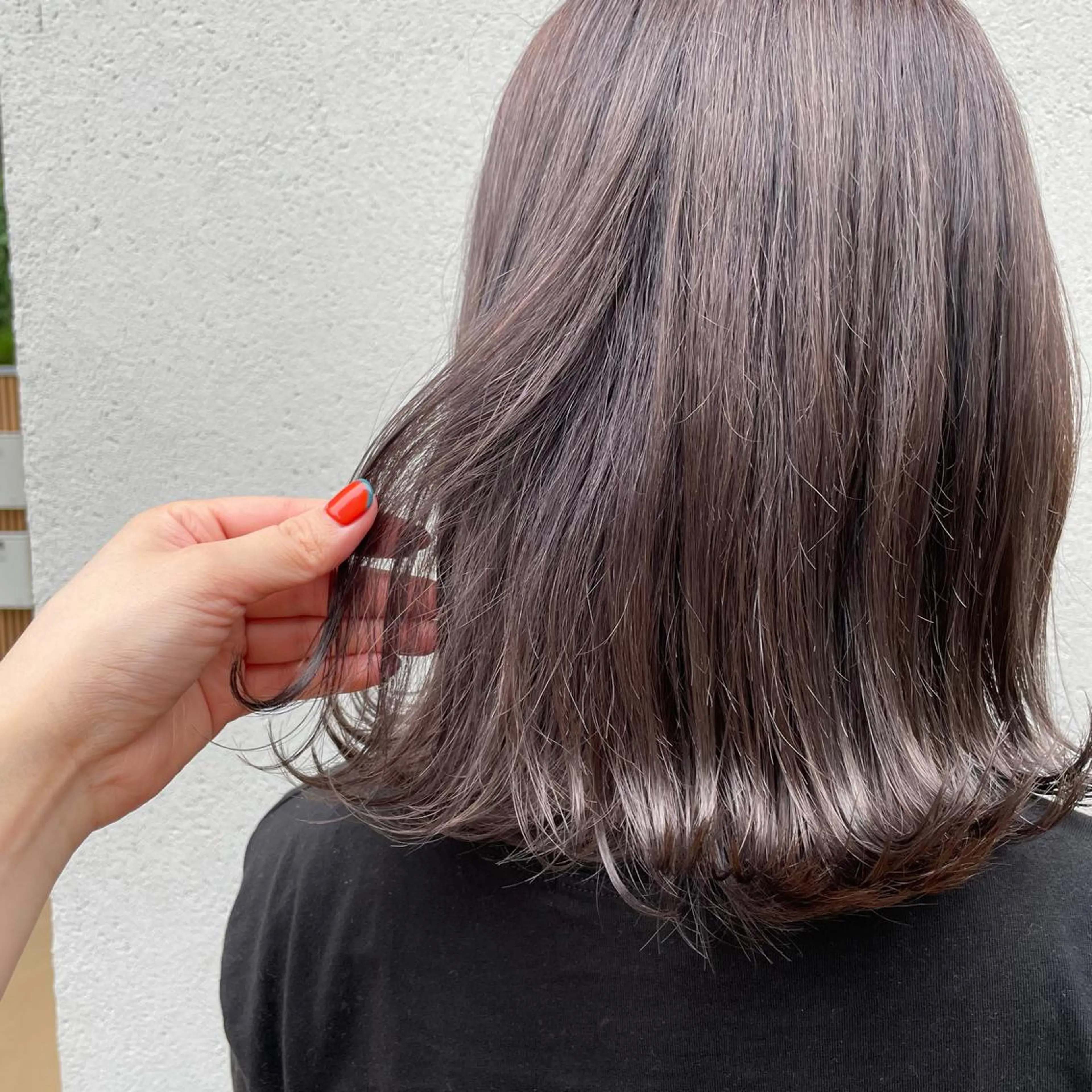 ミディアム 中山 まどかのヘアスタイル
