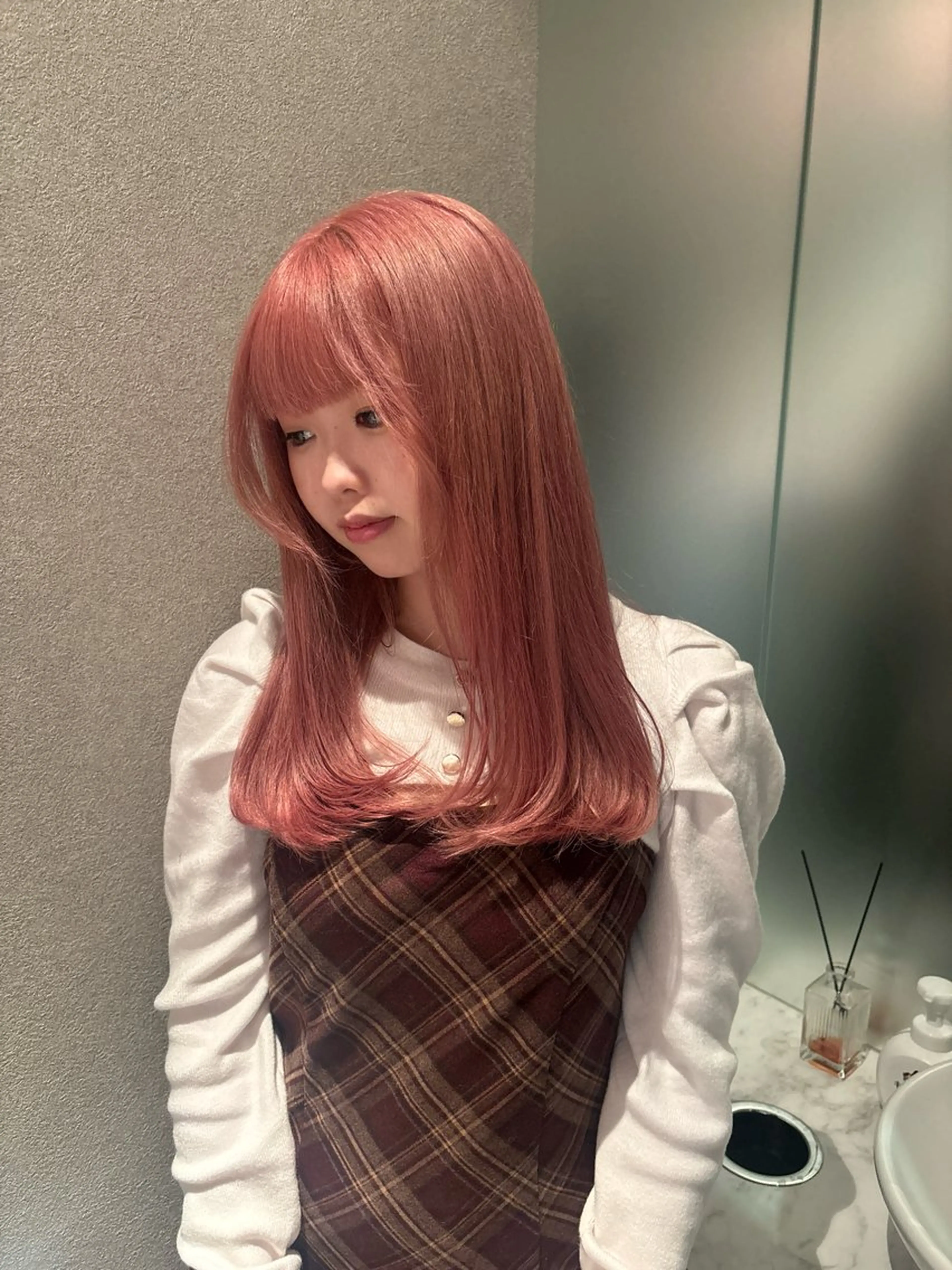 ロング カラー ヘアアレンジ ヘアカラー トリートメント ヘアセット ミルクティー/ピンク カラー/ みう🎀のヘアスタイル