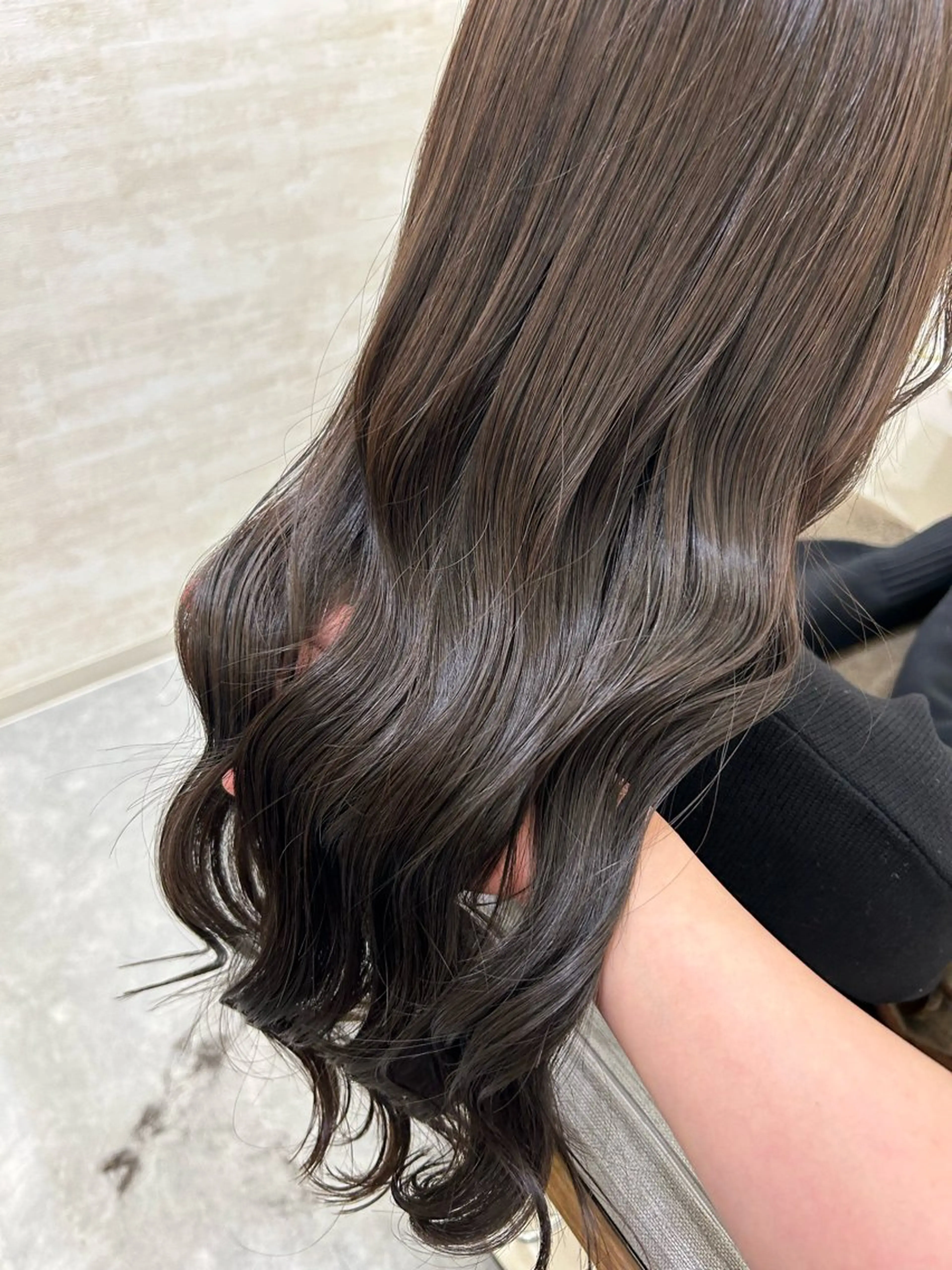 セミロング カラー ヘアアレンジ ヘアカラー トリートメント 髪質改善&艶感カラー 🪄岡井美結のヘアスタイル