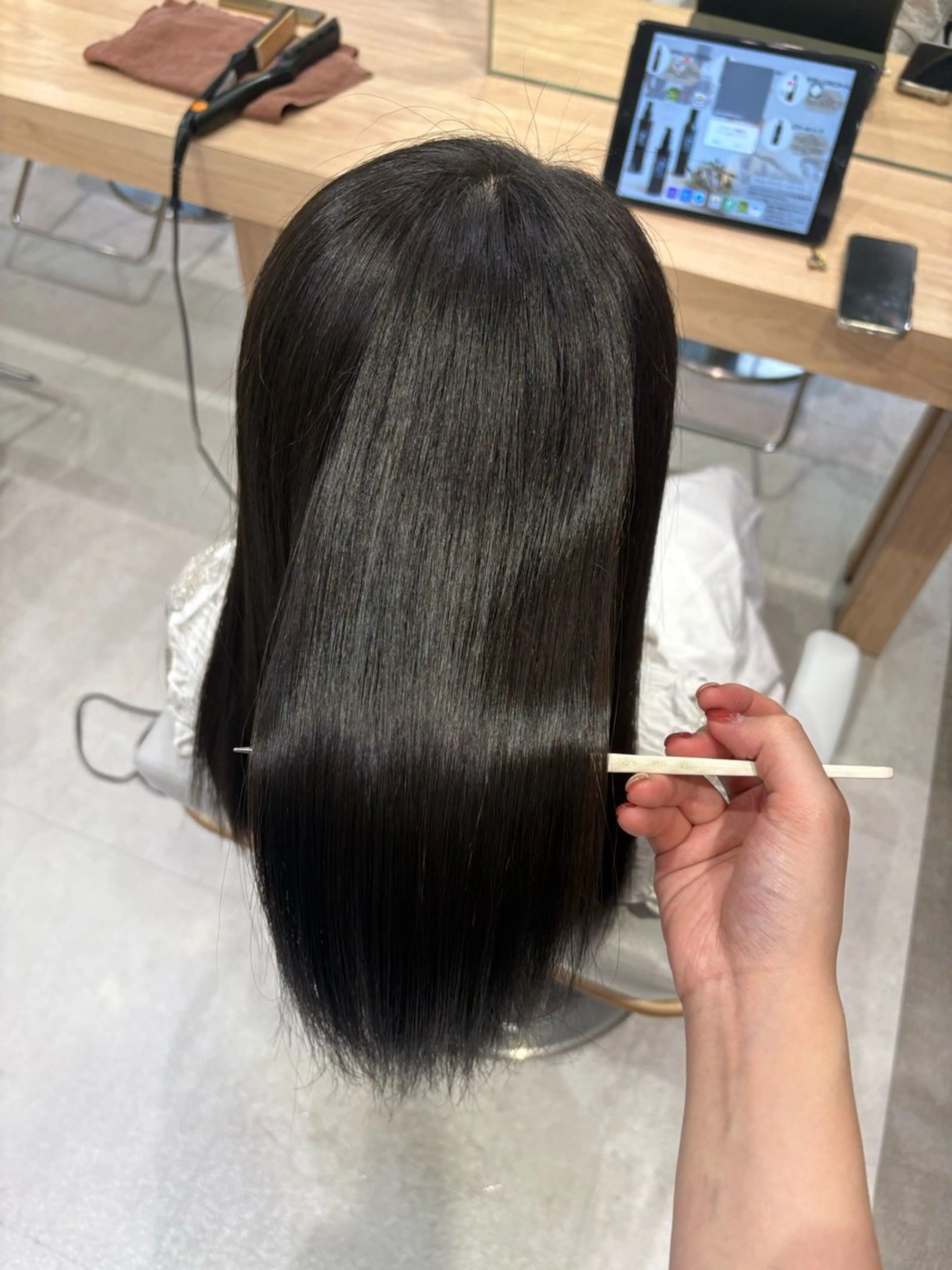 ロング ヘアカラー KAE💘艶カラー 縮毛矯正募集のヘアスタイル