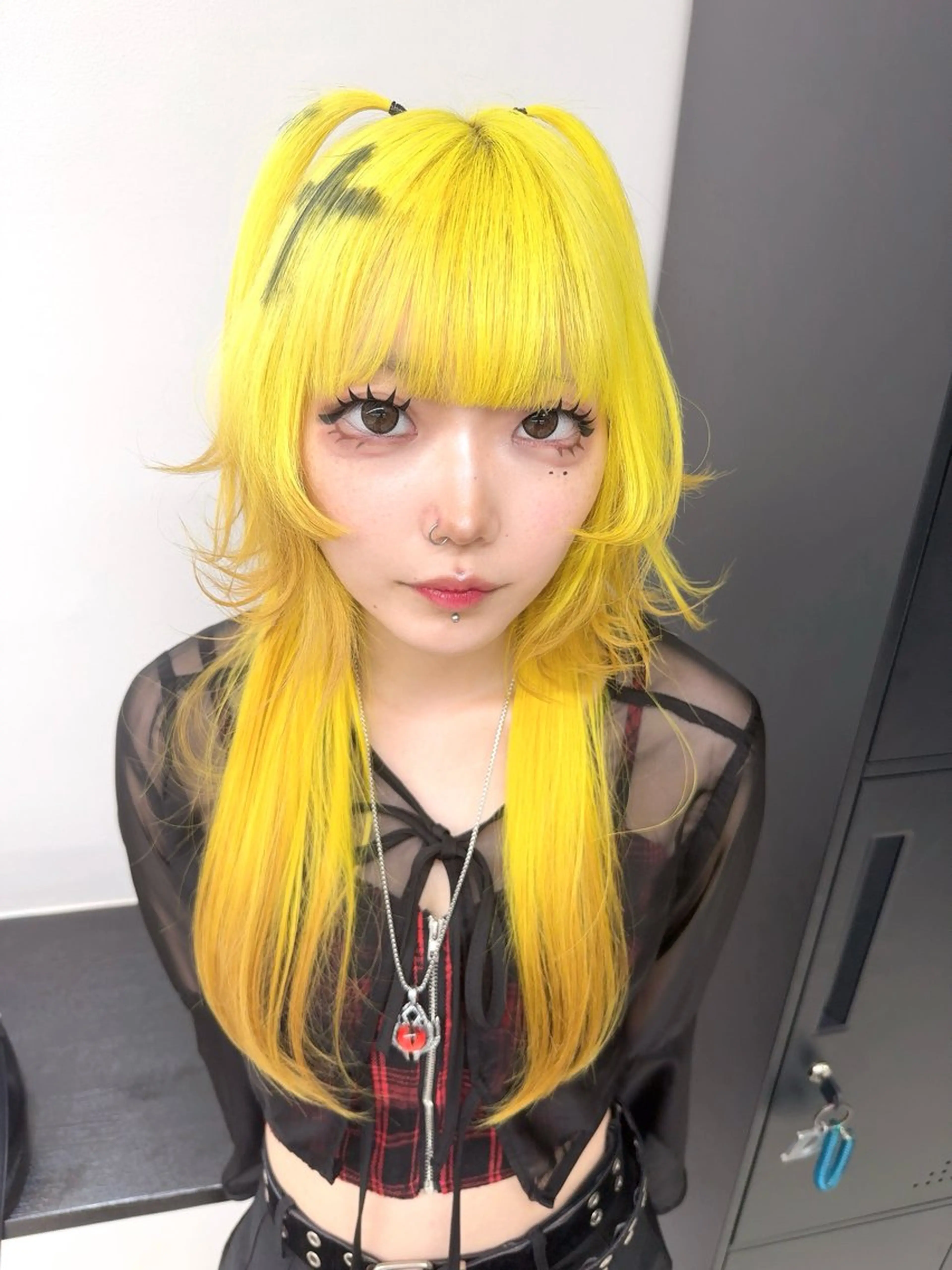 ロング カラー カット 縮毛矯正 トリートメント ダブルカラーブリーチ 髪質改善　縮毛矯正のヘアスタイル
