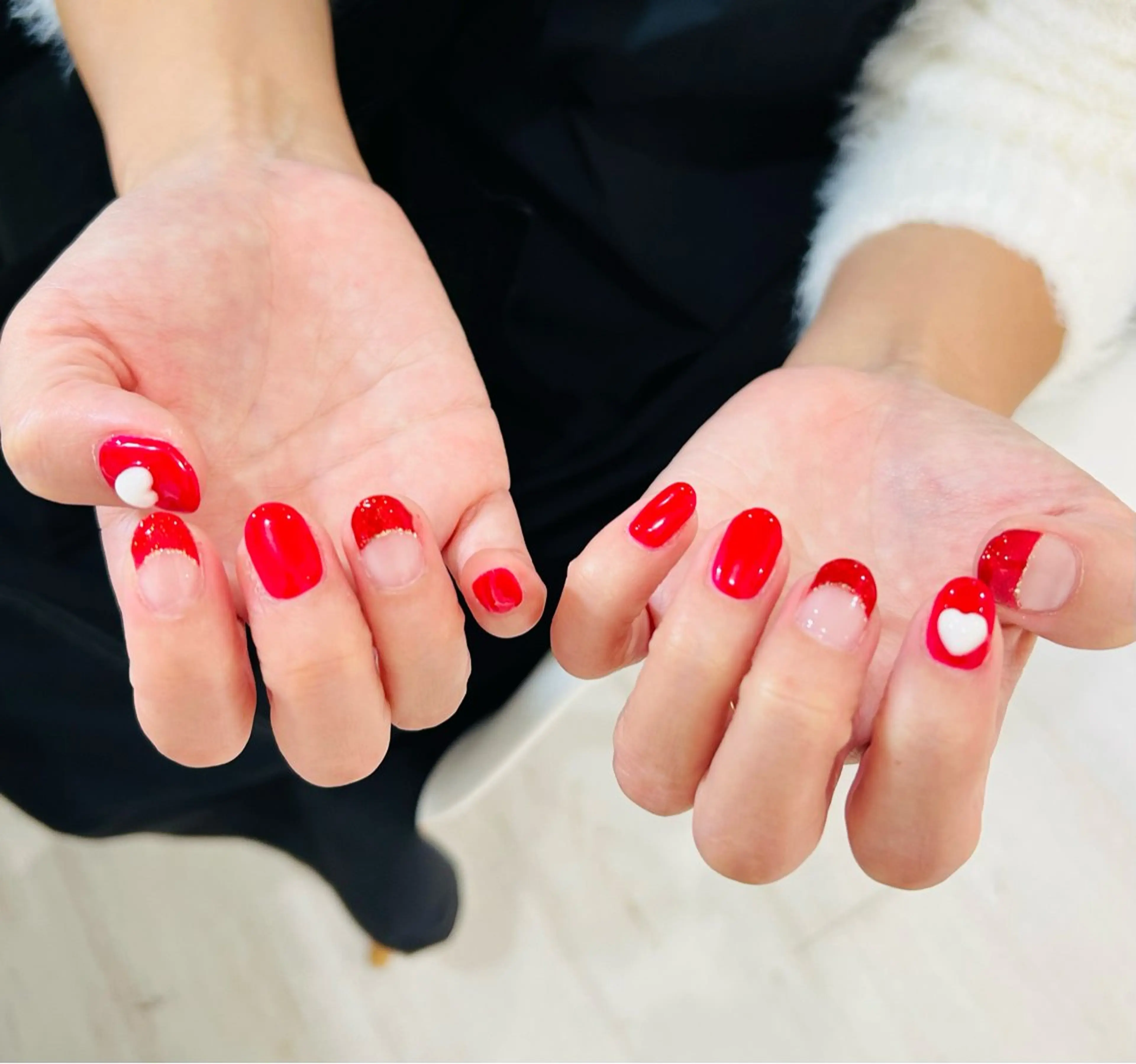 ネイル フラッシュネイル フットネイル フレンチネイル ラメ(グリッター) ラメグラデーション Ｈ3（エイチスリー）所属・H3 hitoのネイルデザイン