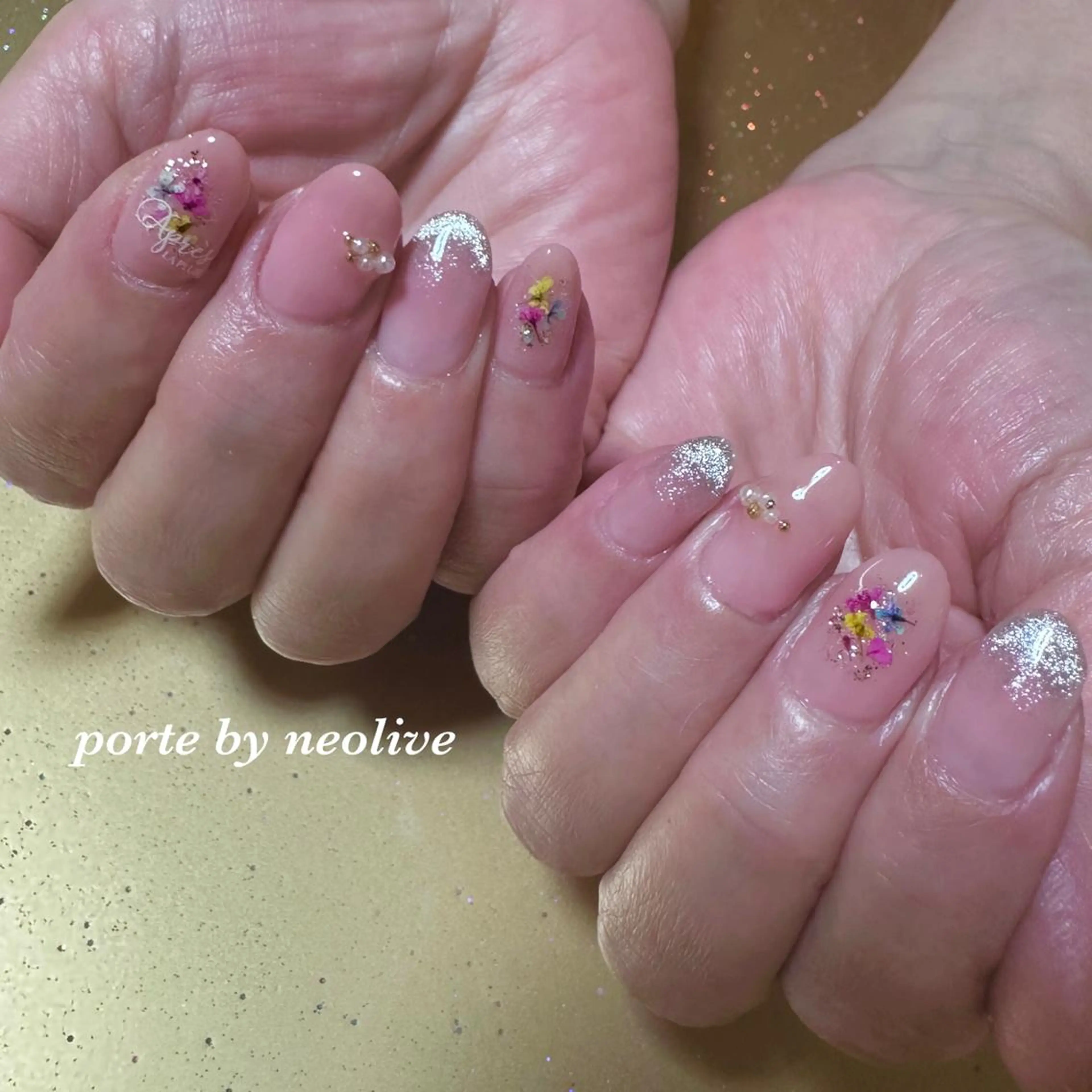 ネイル nail Eclat所属・志賀野 美喜のネイルデザイン