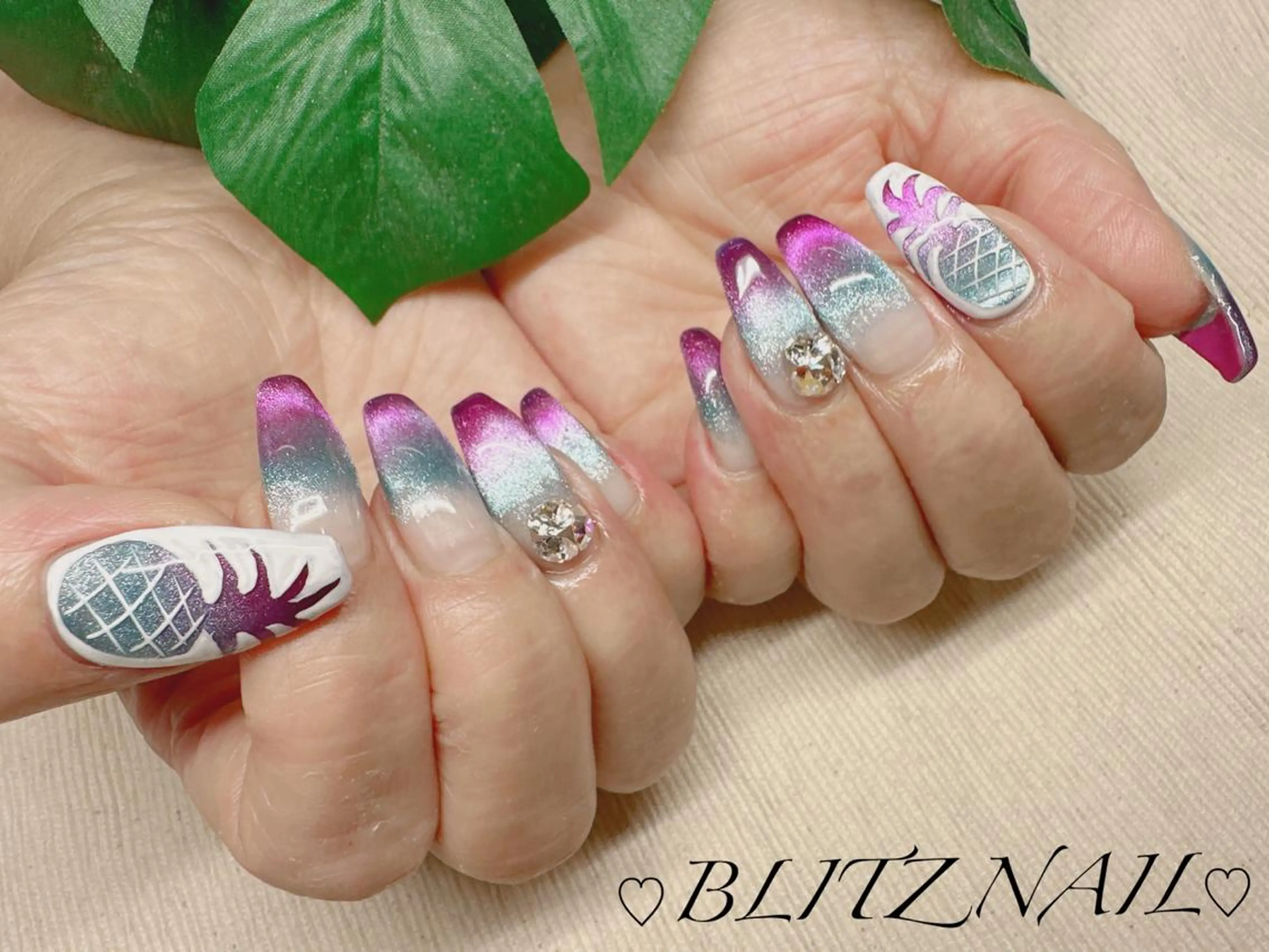ネイル BLITZ Nail 岩田💅🏻✨のネイルデザイン