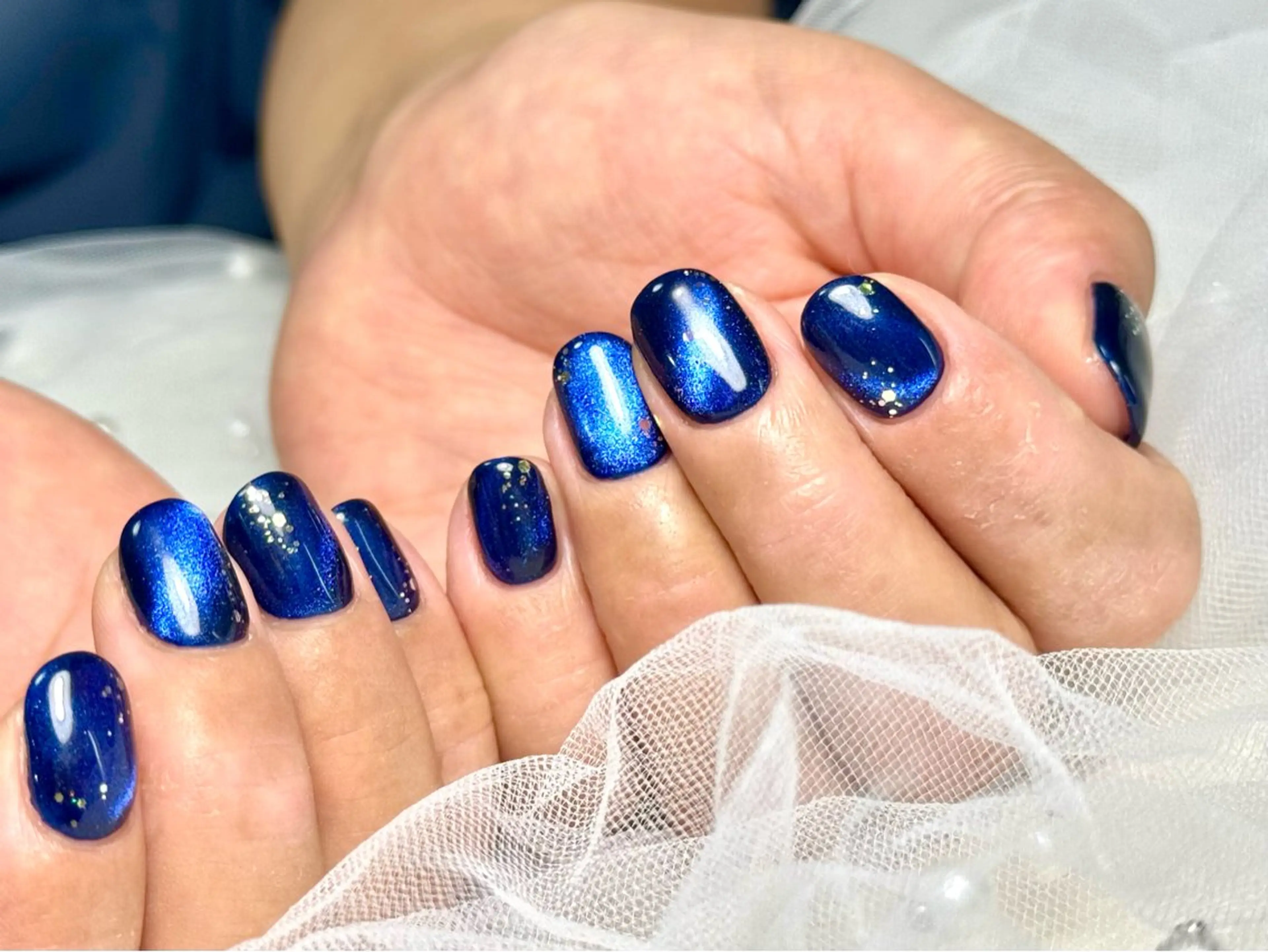 ネイル ブルー マグネットネイル ネイビー ワンカラーネイル ハンドネイル MILImili nailのネイルデザイン
