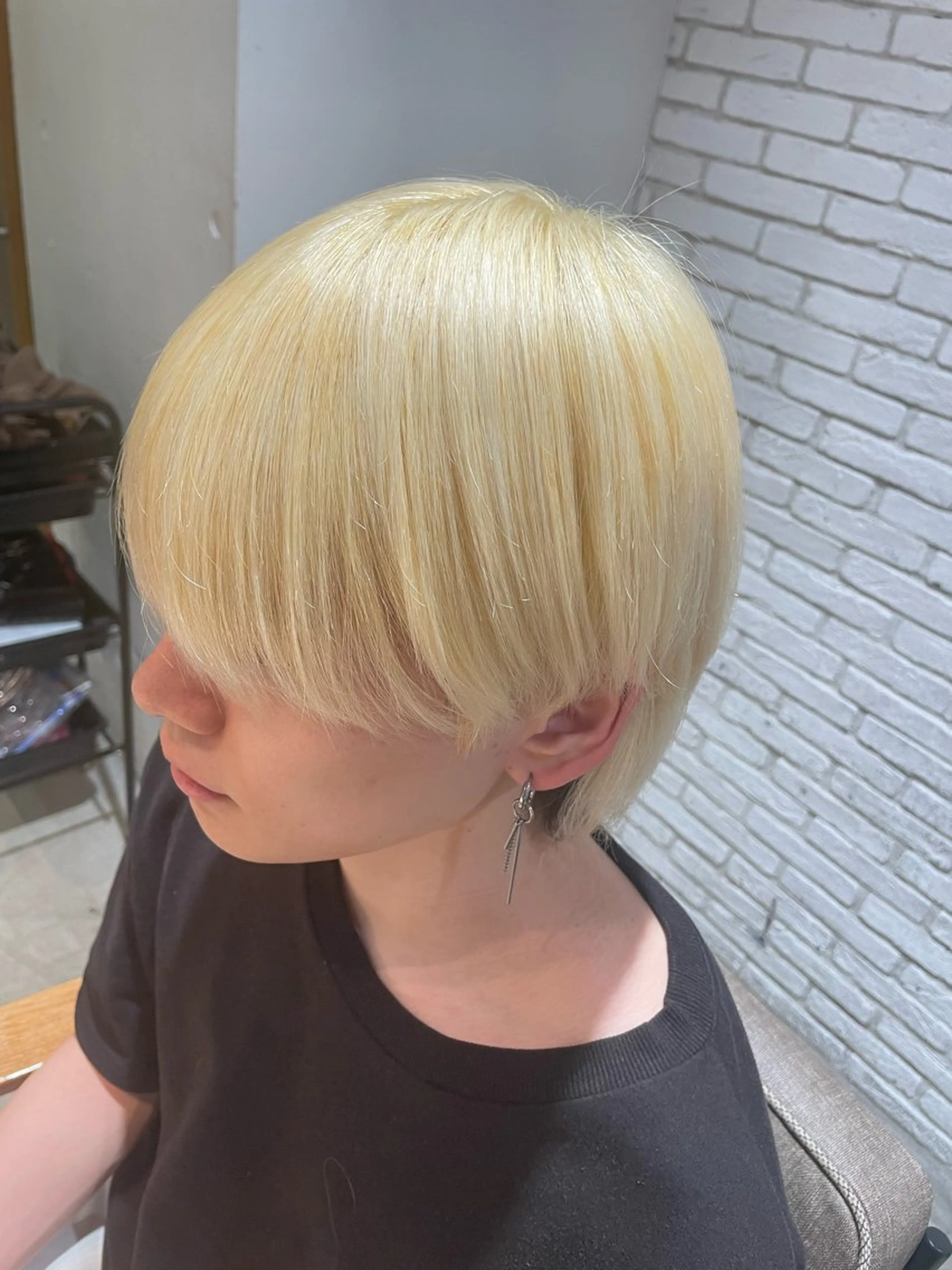 カラー メンズ ケイト🌙 ブリーチカラーのヘアスタイル