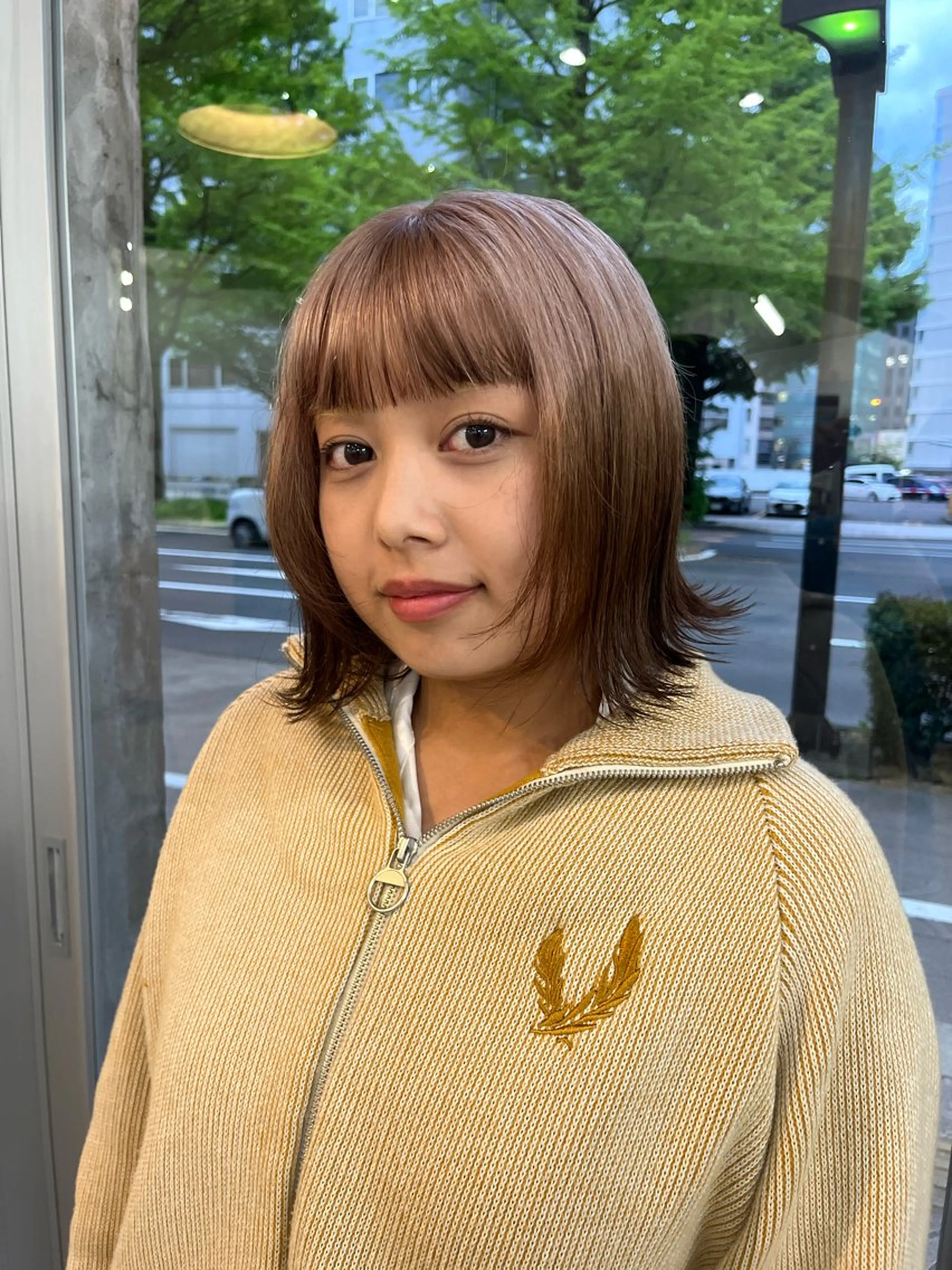 ミディアム カラー ヘアカラー SESSION所属・nao 𝜗𝜚のヘアスタイル
