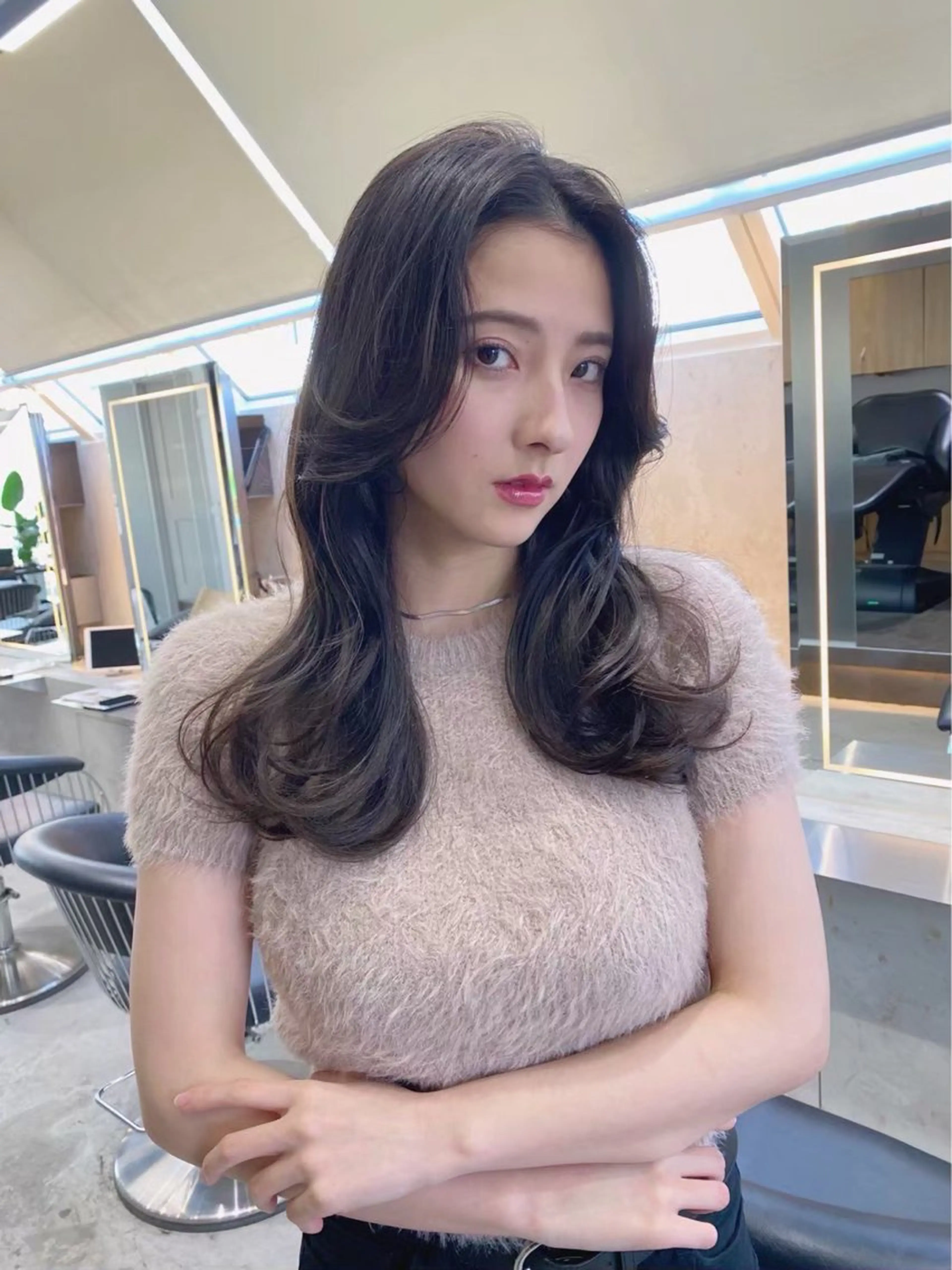 ロング カット ヘアカラー トリートメント ヘアセット 新宿/韓国レイヤー/ 顔周りカット松本美晴のヘアスタイル