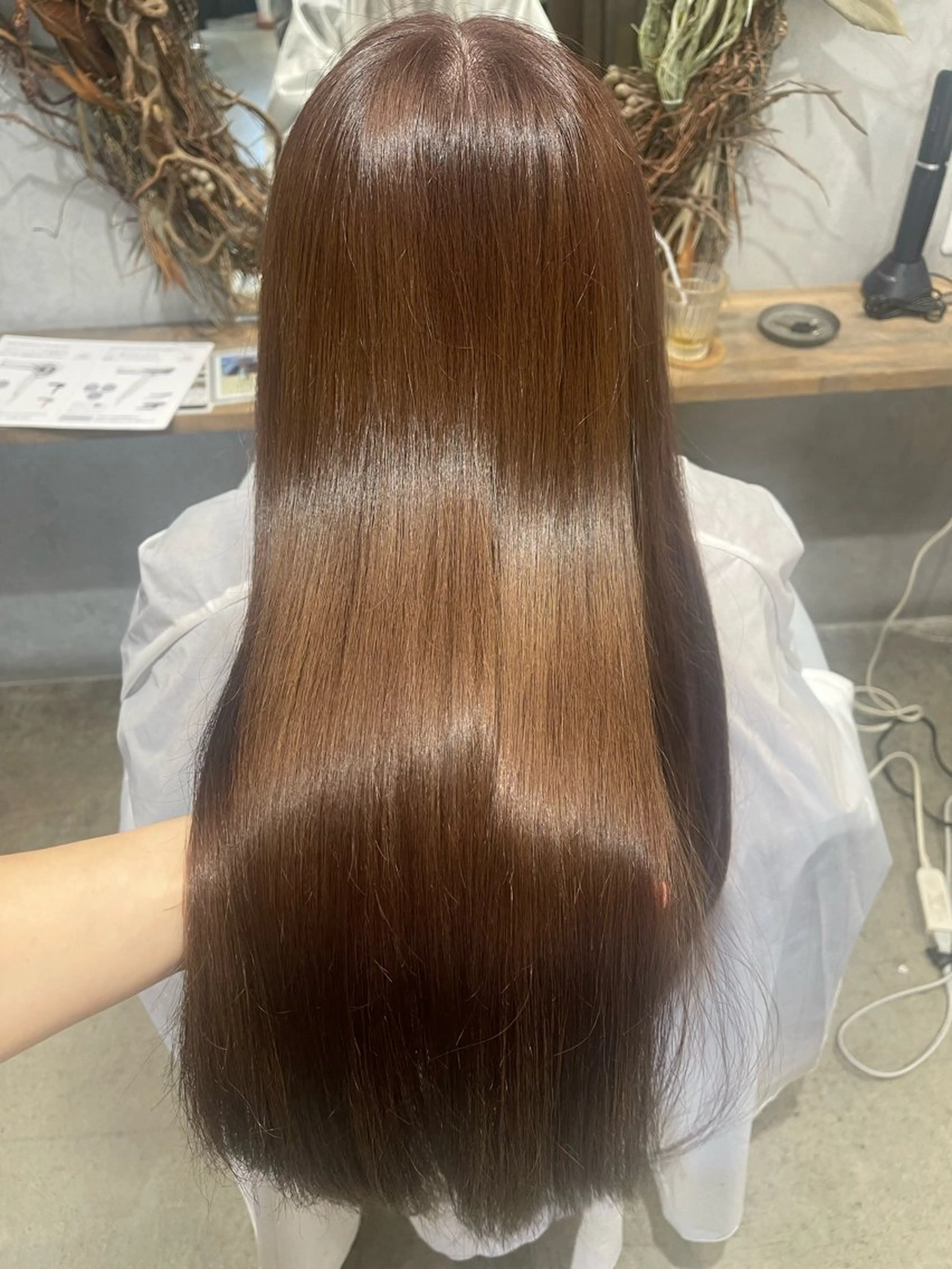 ミディアム 縮毛矯正 センターパート メンズカット町田佑人のヘアスタイル
