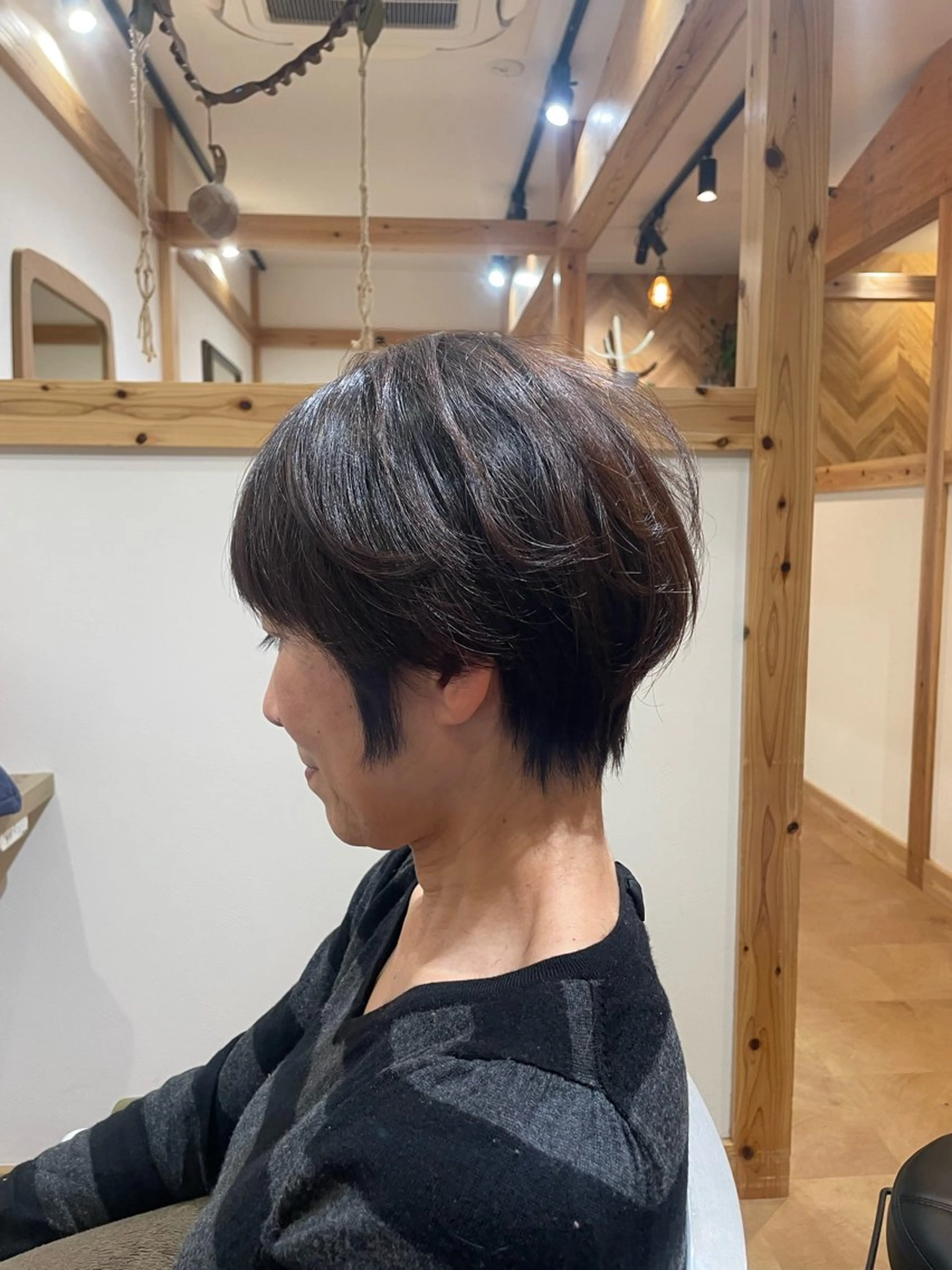ショート カット パーマ 山口里莉 /ブリーチカラーのヘアスタイル