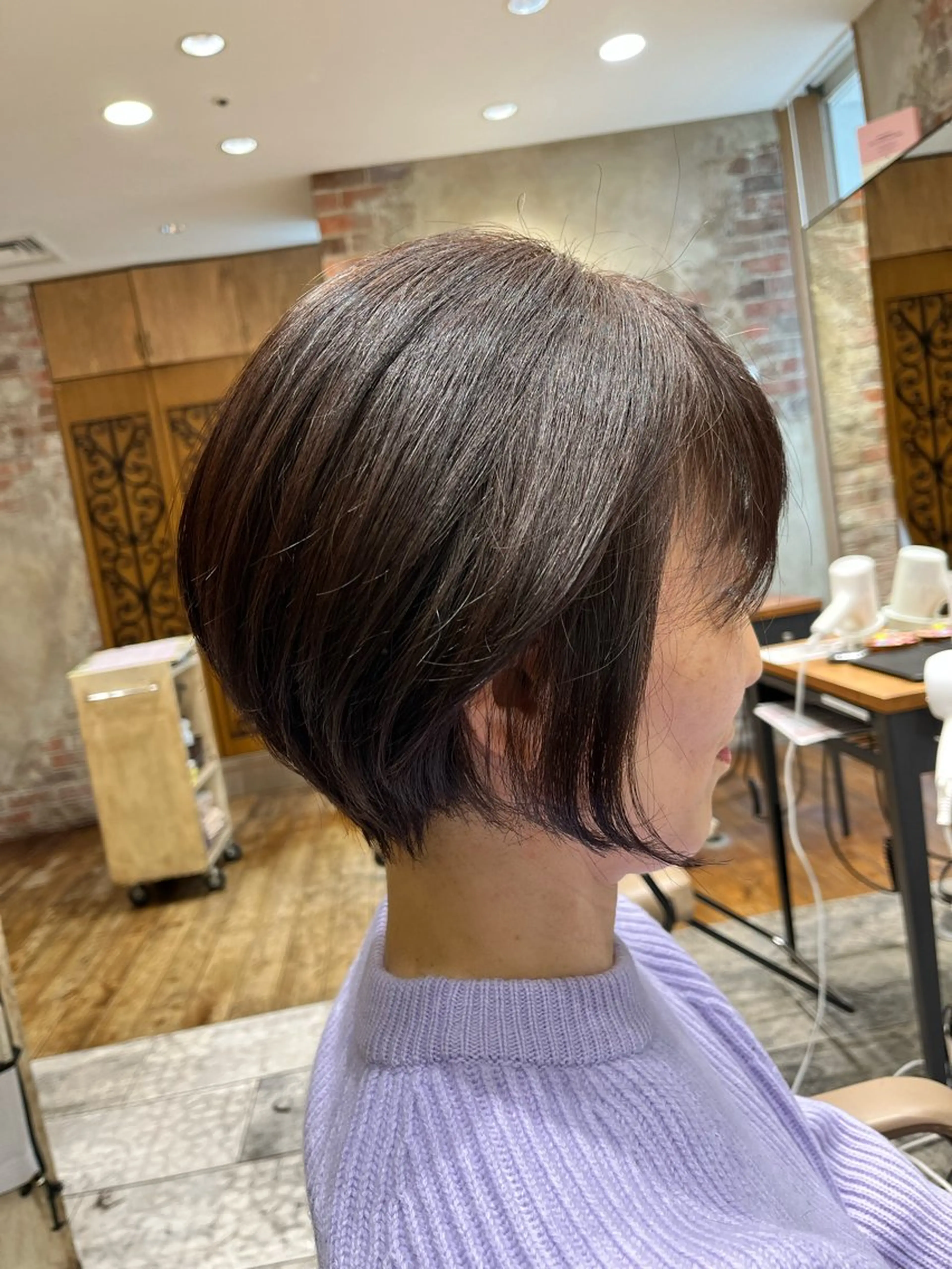 ショート 顔まわりカット 前髪カット安井楽人のヘアスタイル