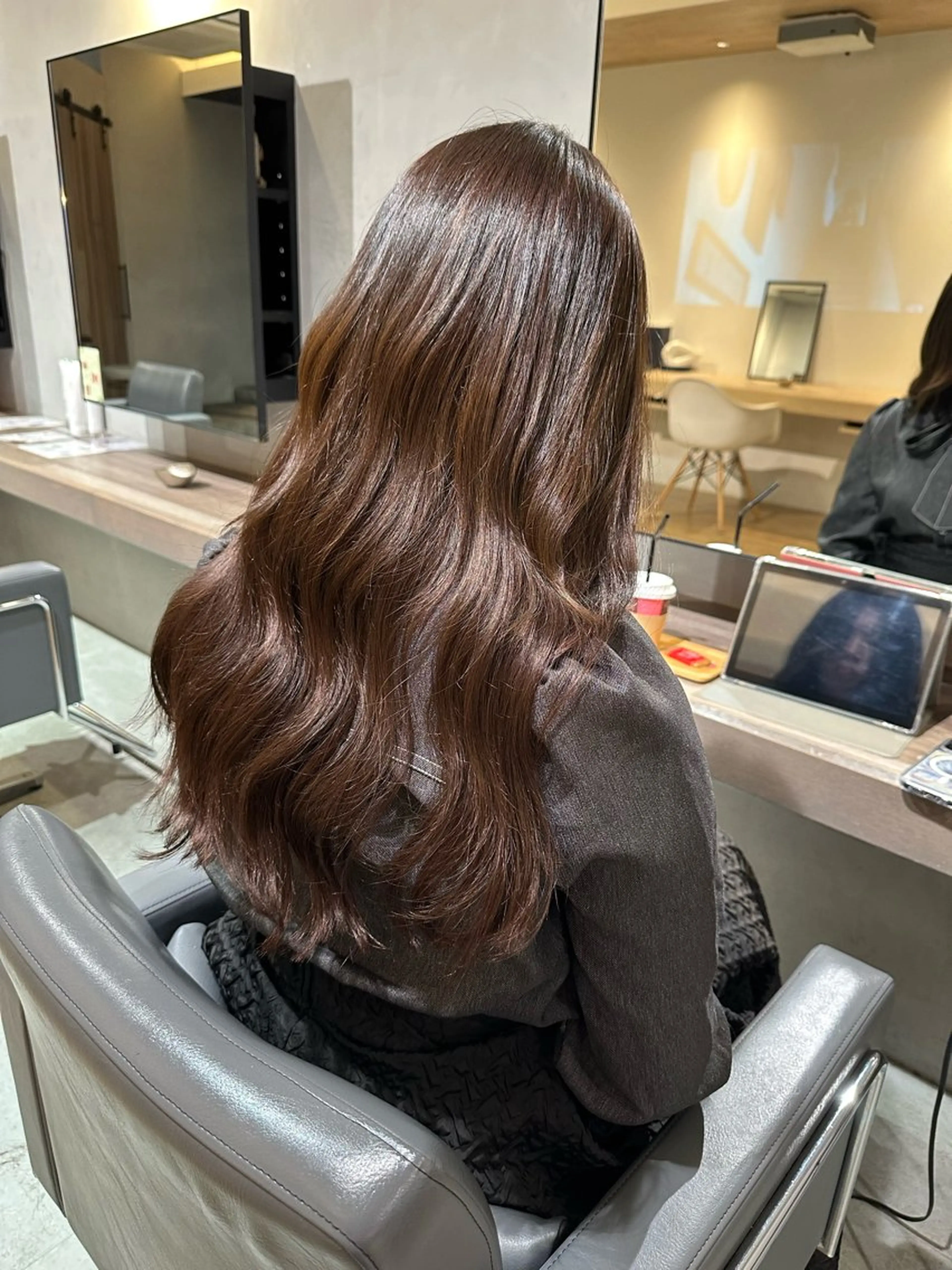 ロング カラー カット ヘアカラー エクステ 美髪・シールエクステ ホソタニリョウコのヘアスタイル